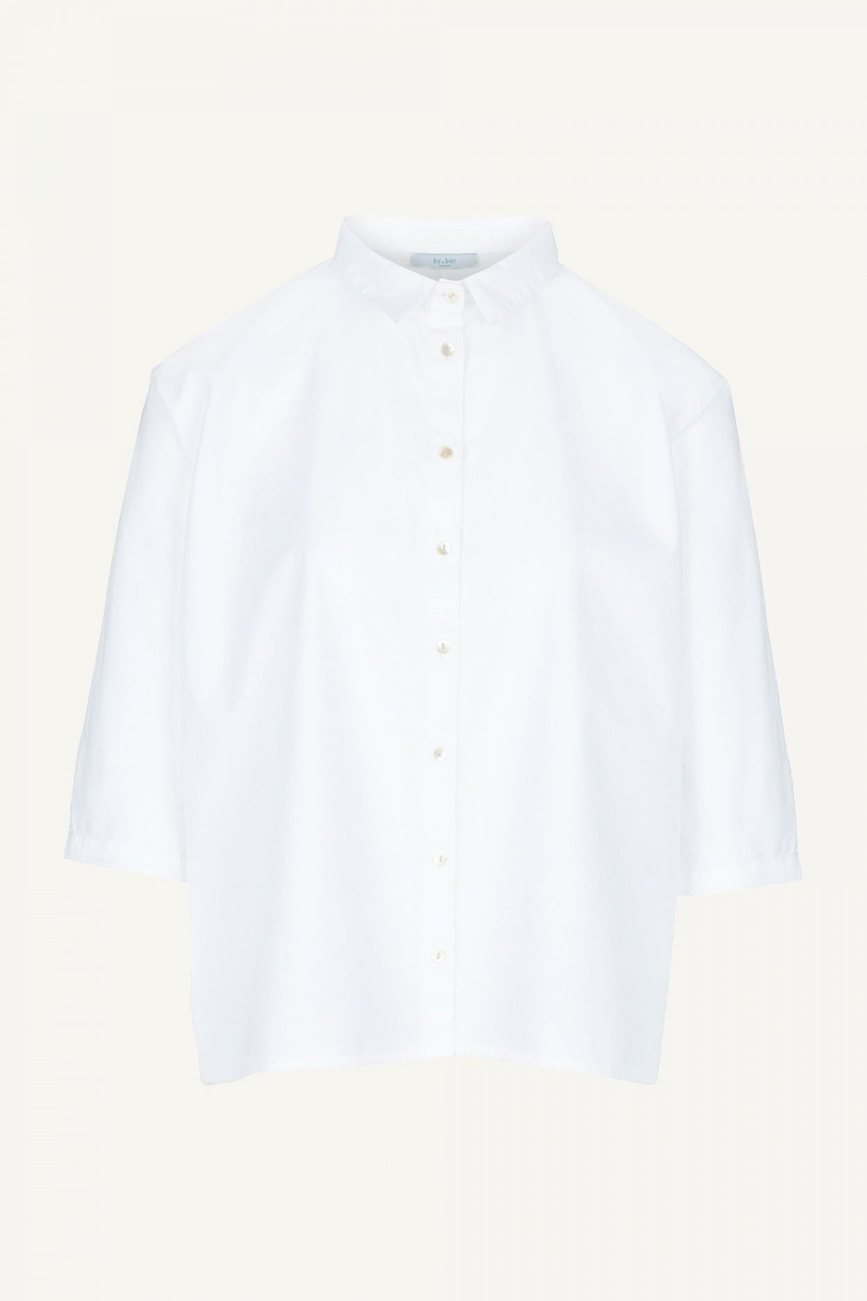 norel-poplin-blouse-white-knoopsluiting-comfortabele pasvorm-katoen kwaliteit-by-bar-detail