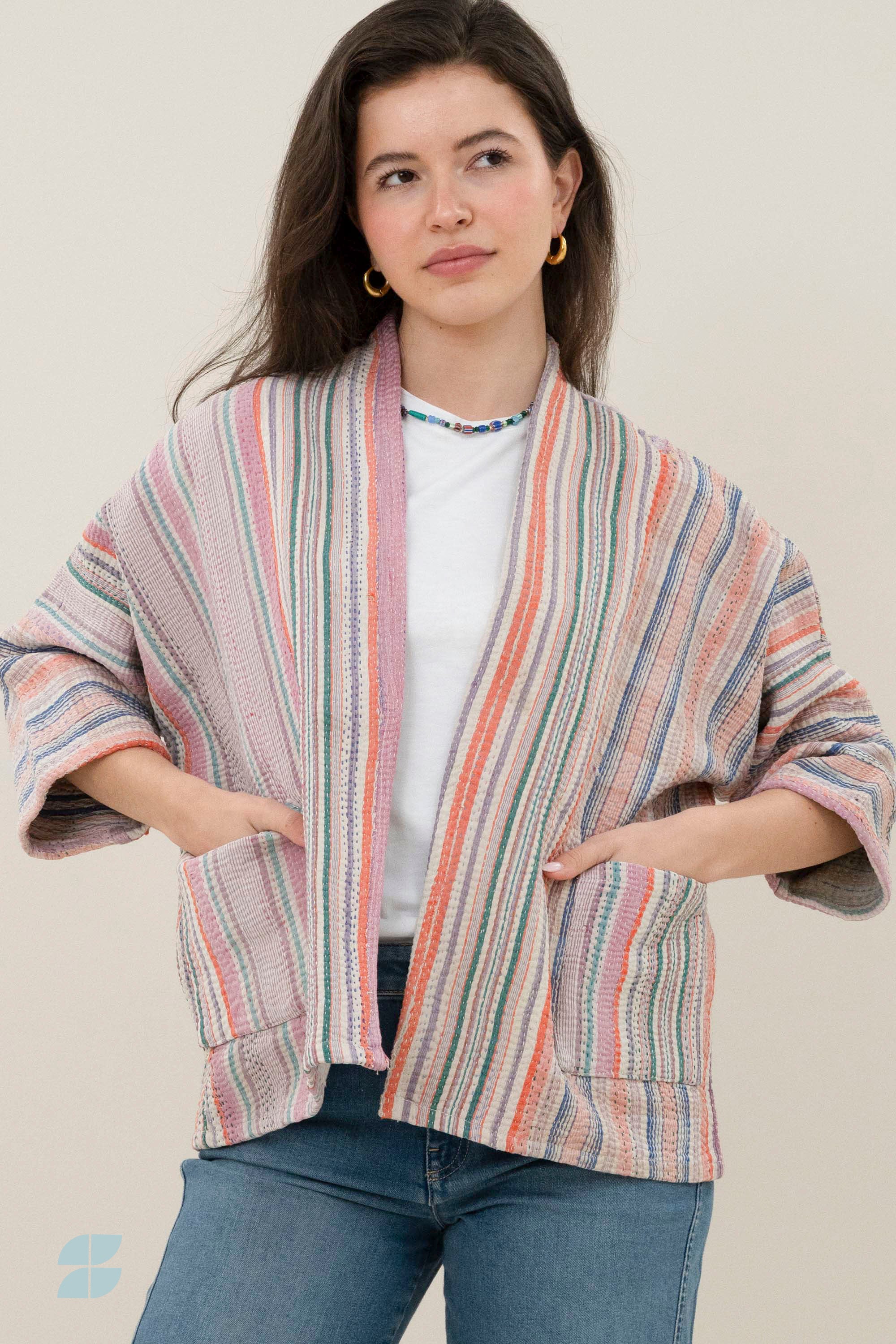 classic-antic-jacket-okha-i-elk item is uniek-must-have essential-tijdloze pasvorm-by-bar-sfeerbeeld