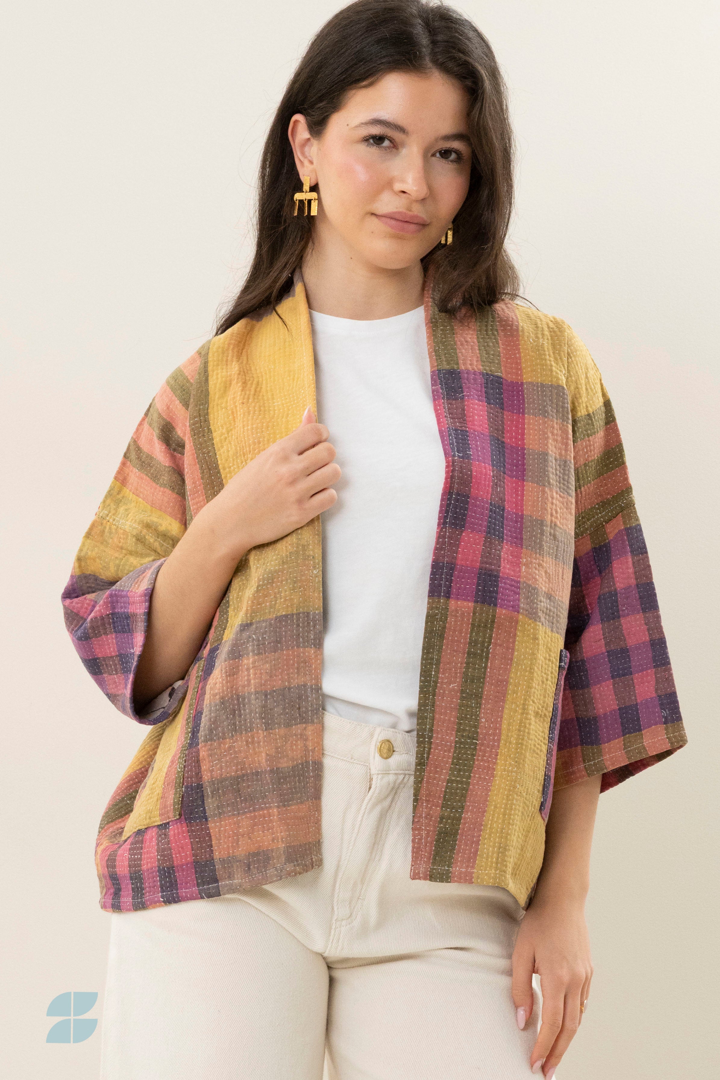 classic-antic-jacket-virpur-d-elk item is uniek-must-have essential-tijdloze pasvorm-by-bar-sfeerbeeld