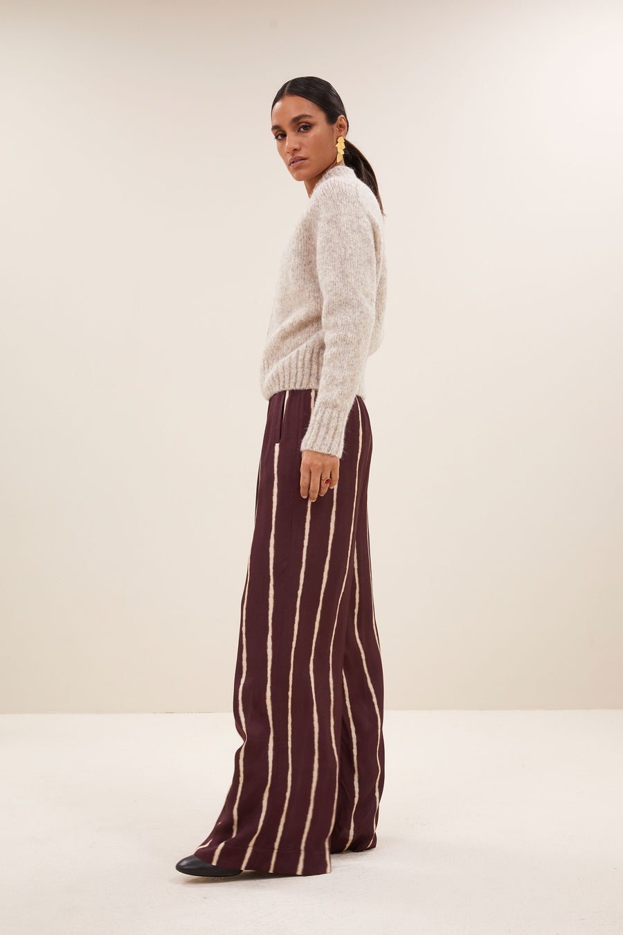 jonas zipp cardigan - stone melee, korte fit, all-time classic, ritssluiting - by-bar - zijaanzicht