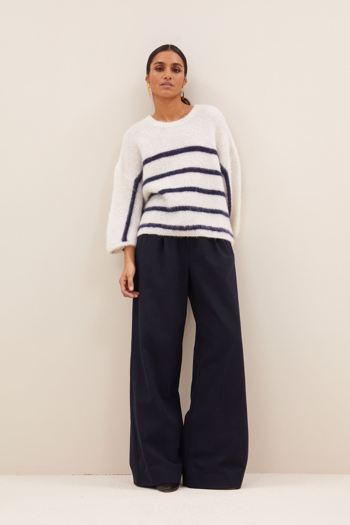 fleur stripe pullover - marine stripe, vleermuis mouw, losvallende pasvorm, wolblend - by-bar - extra