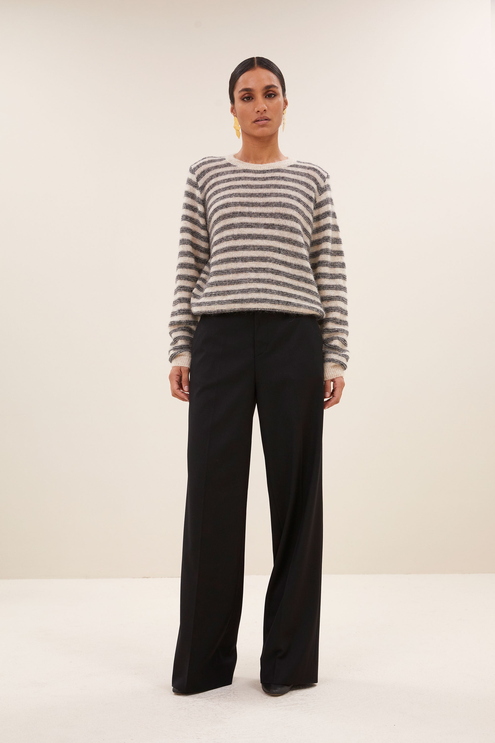 spila stripe pullover - sand mill stripe, alpacamix kwaliteit, must-have essential, normale pasvorm - by-bar - vooraanzicht