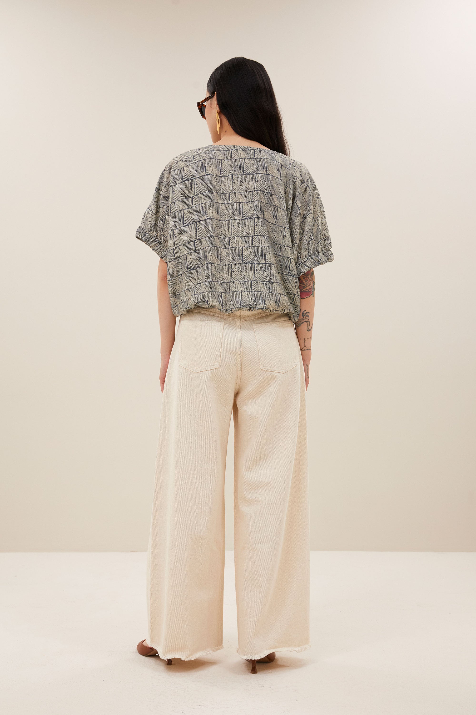 blouse-mabel-vay-blouse-vay-print-by-bar-zijaanzicht