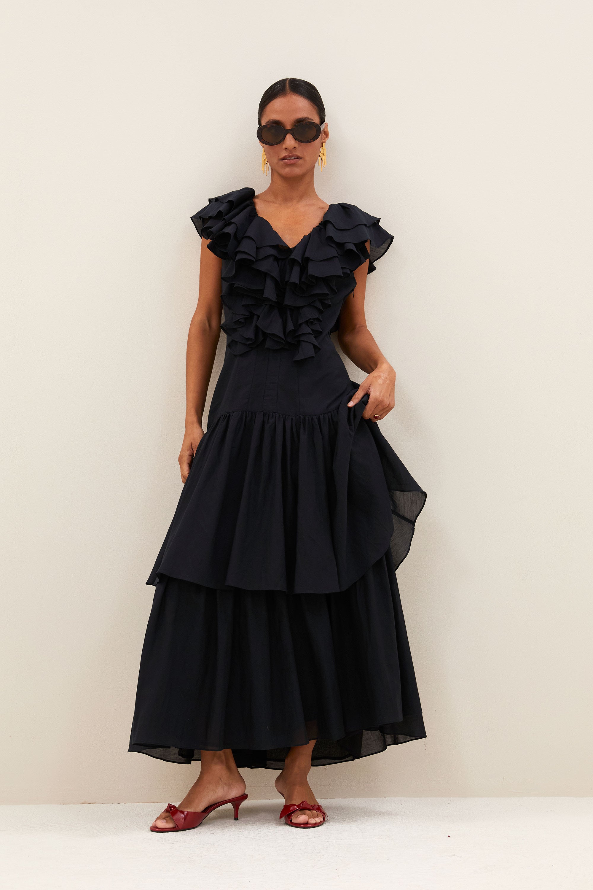 dress-loren-dress-jet-black-by-bar-achteraanzicht