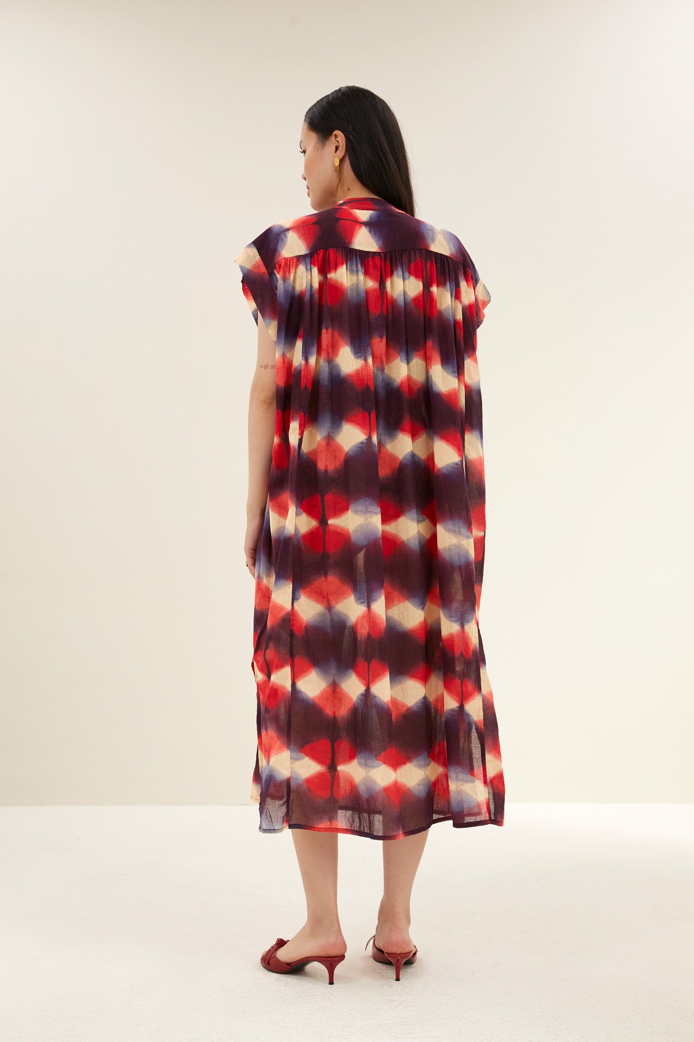 dress-bali-dress-stone-blue-by-bar-achteraanzicht