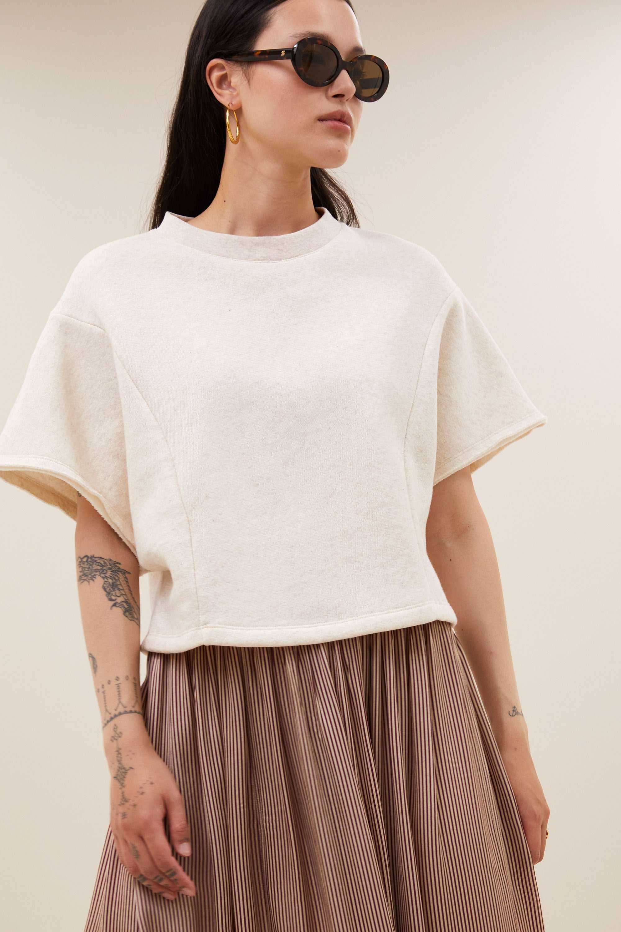 reva-viscose-stripe-skirt-wine-stripe-casual fit-losvallende pasvorm-viscose kwaliteit-by-bar-detail