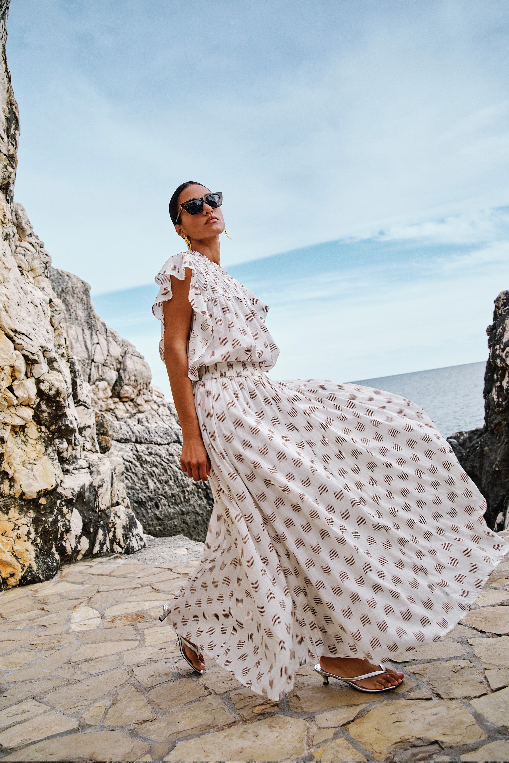 ruby-oase-skirt-oase-ikat-katoen kwaliteit-losvallende pasvorm-draagbaar als set-by-bar-sfeerbeeld