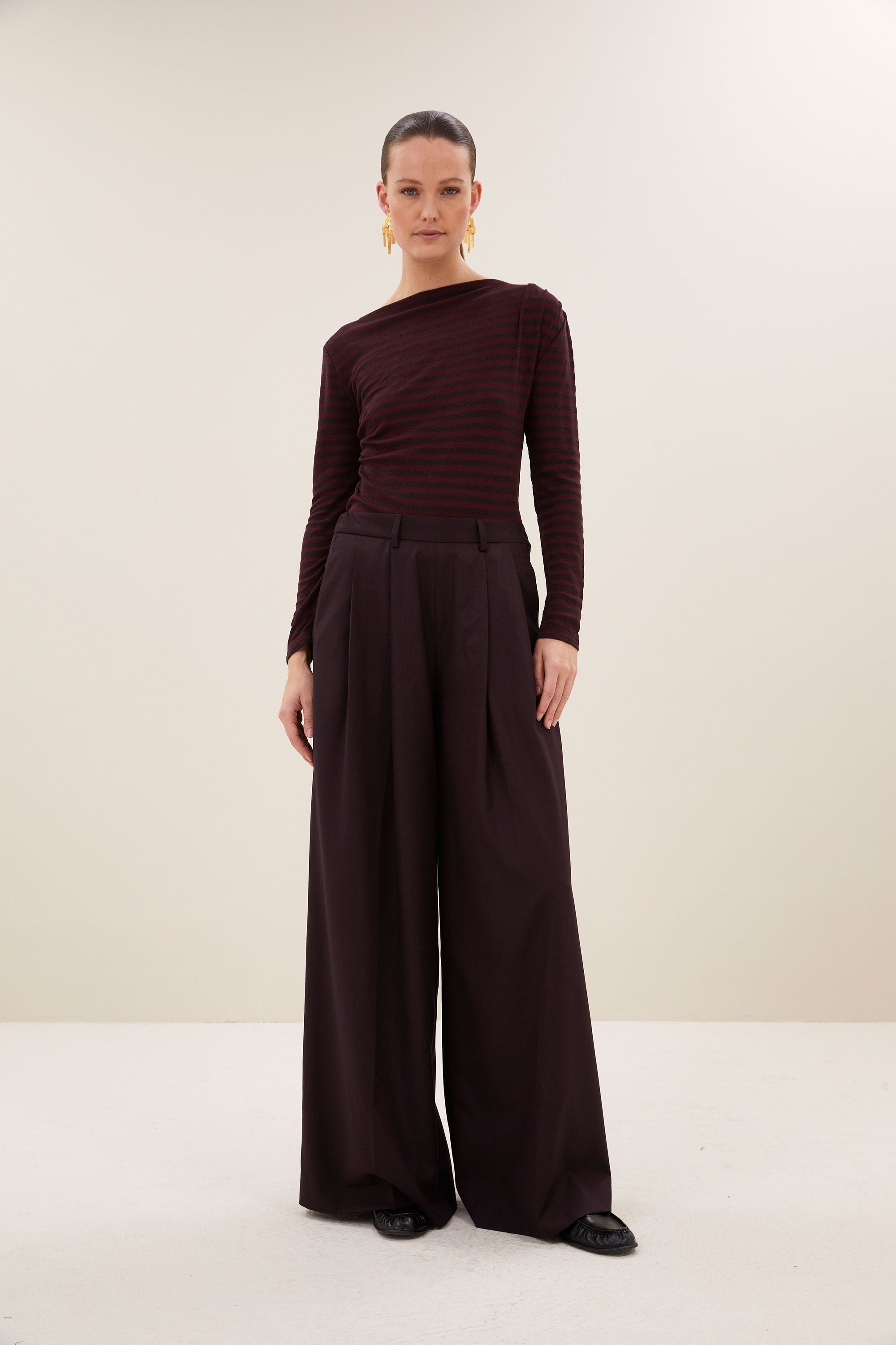 leya-melange-stripe-top-pecan-all-time classic-casual fit-aansluitende fit-by-bar-sfeerbeeld