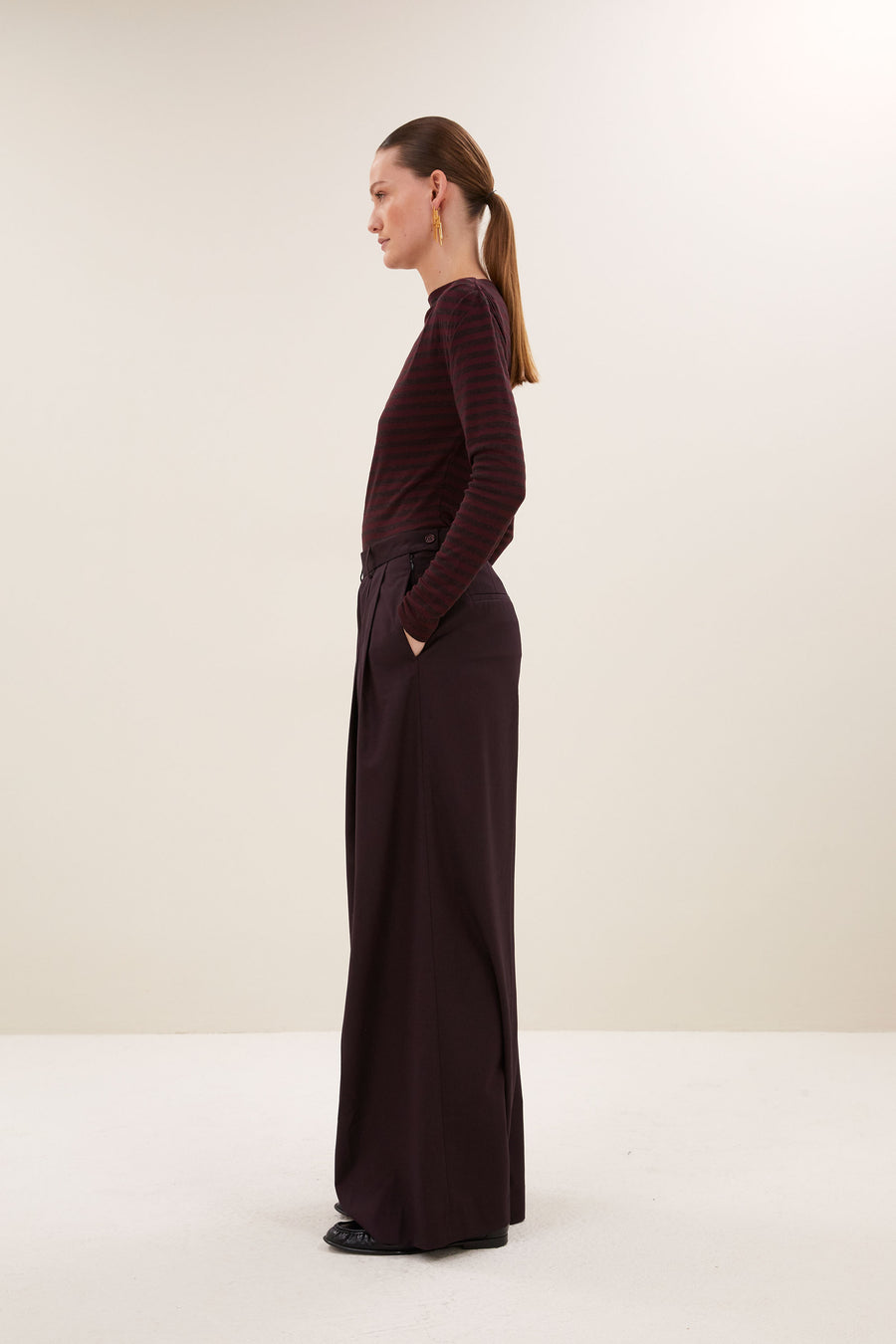 leya-melange-stripe-top-pecan-all-time classic-casual fit-aansluitende fit-by-bar-zijaanzicht