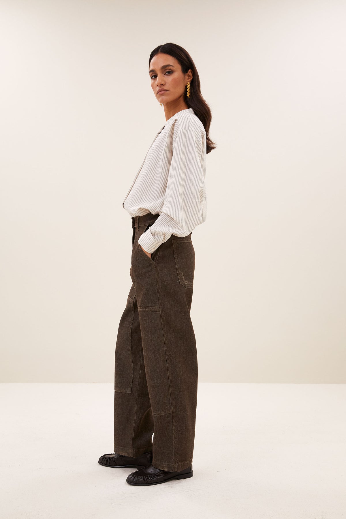 fia thin stripe blouse | jet black stripe