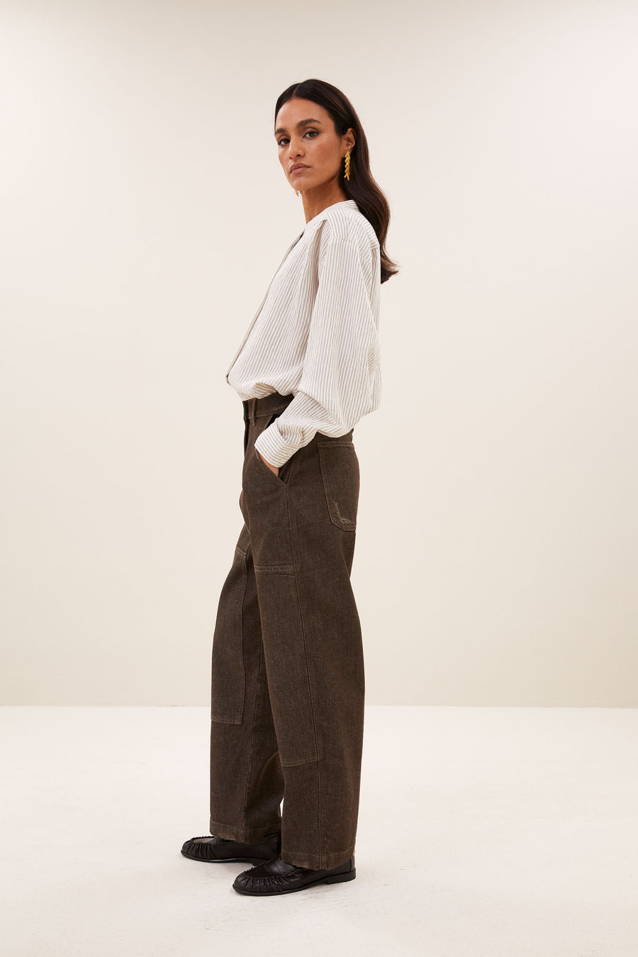 fia thin stripe blouse | jet black stripe