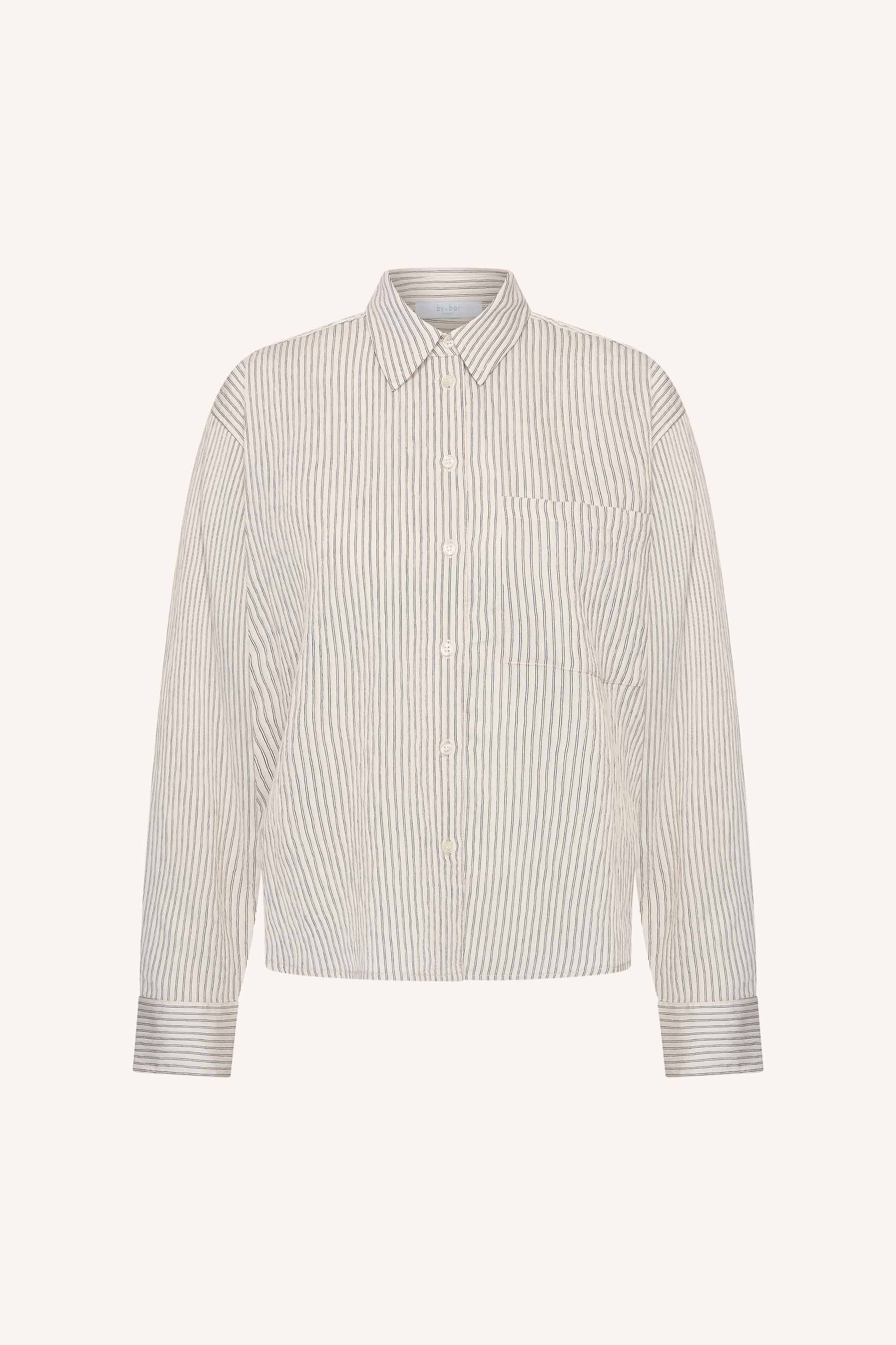lise-thin-stripe-blouse-jet-black-stripe-casual fit-comfortabele pasvorm-must-have essential-by-bar-productfoto