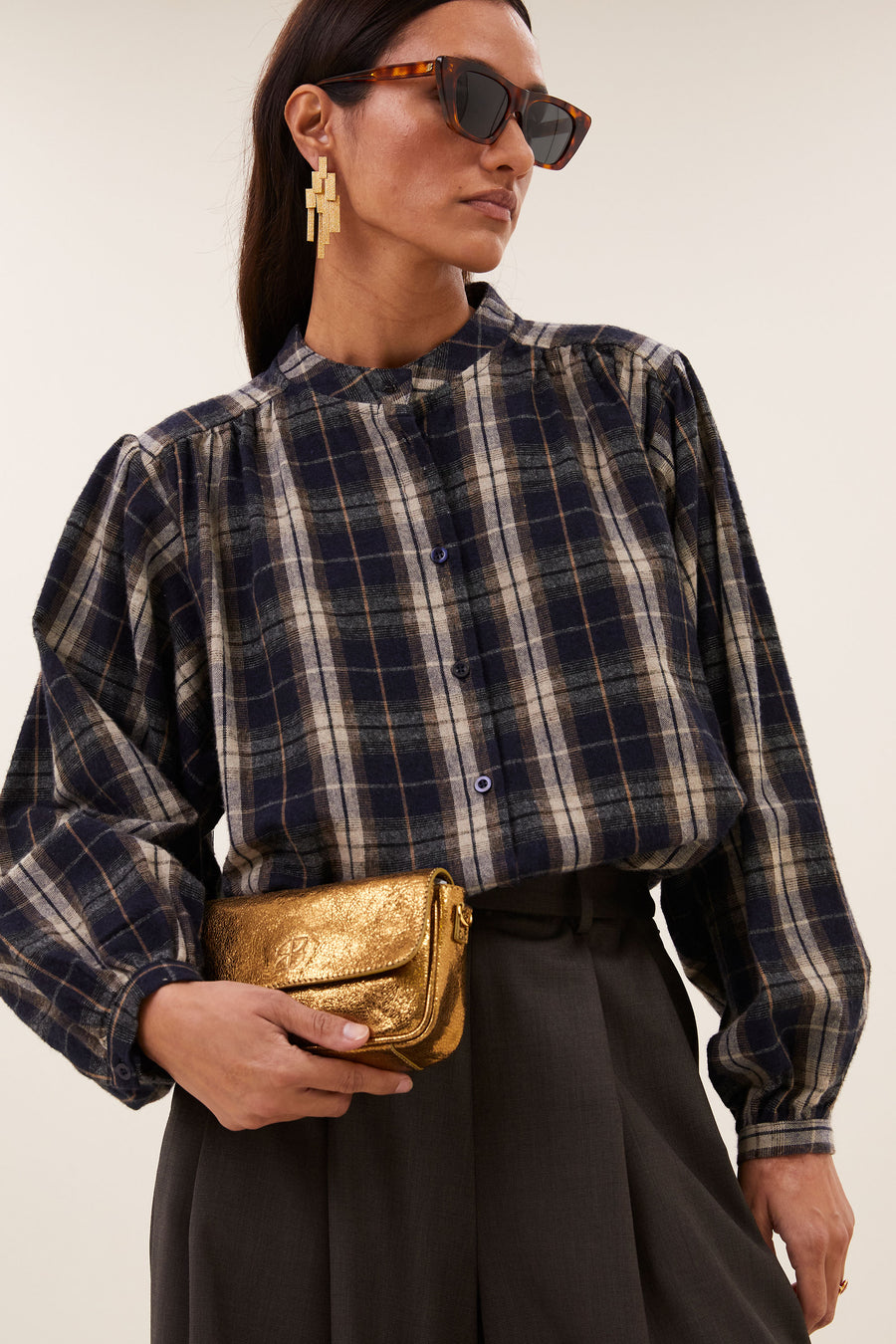 jagger-check-blouse-jagger-check-knoopsluiting-katoen kwaliteit-ronde halslijn-by-bar-detail