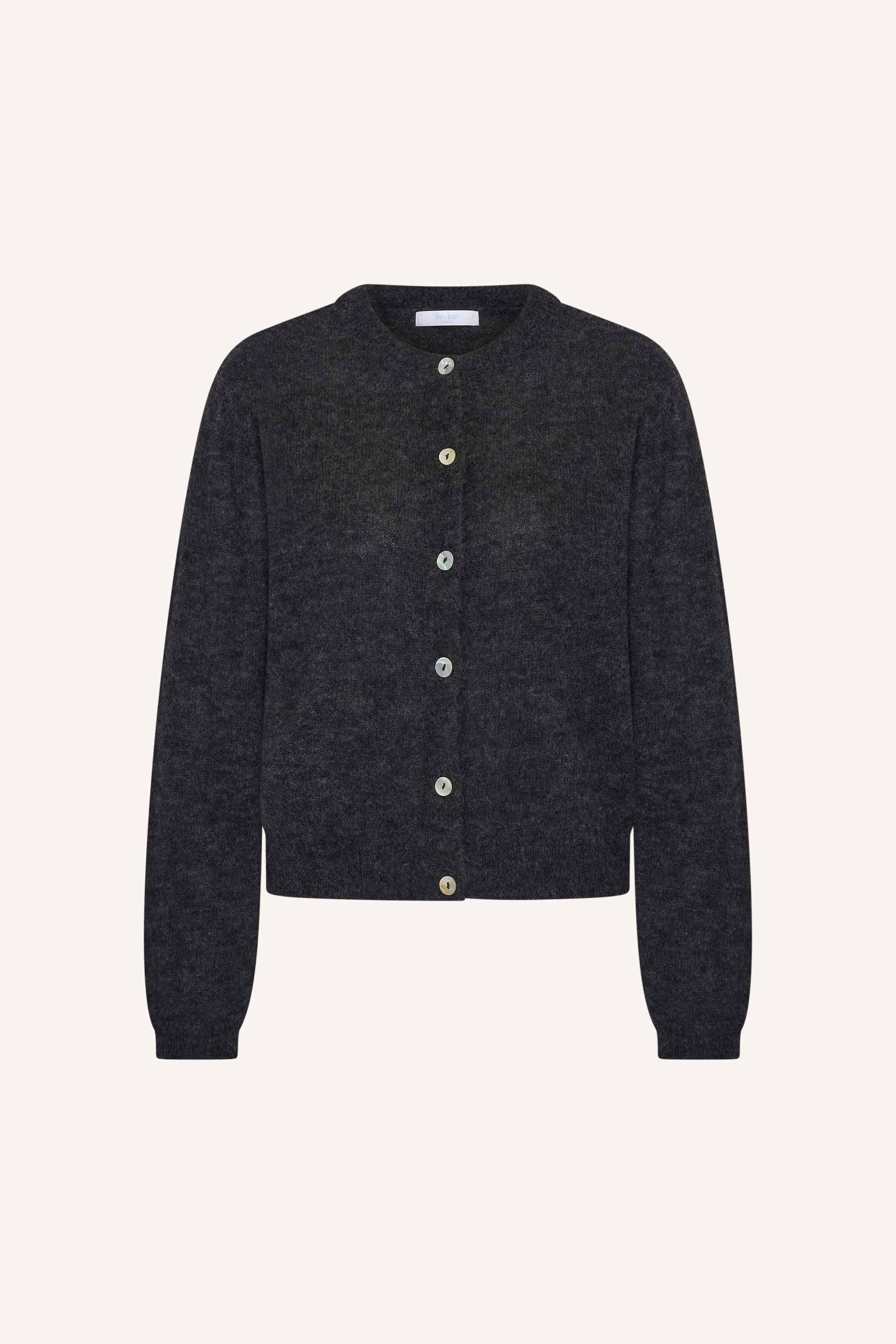 cleo-cardigan-dark-grey-melee-all-time classic-knoopsluiting-ronde halslijn-by-bar-productfoto