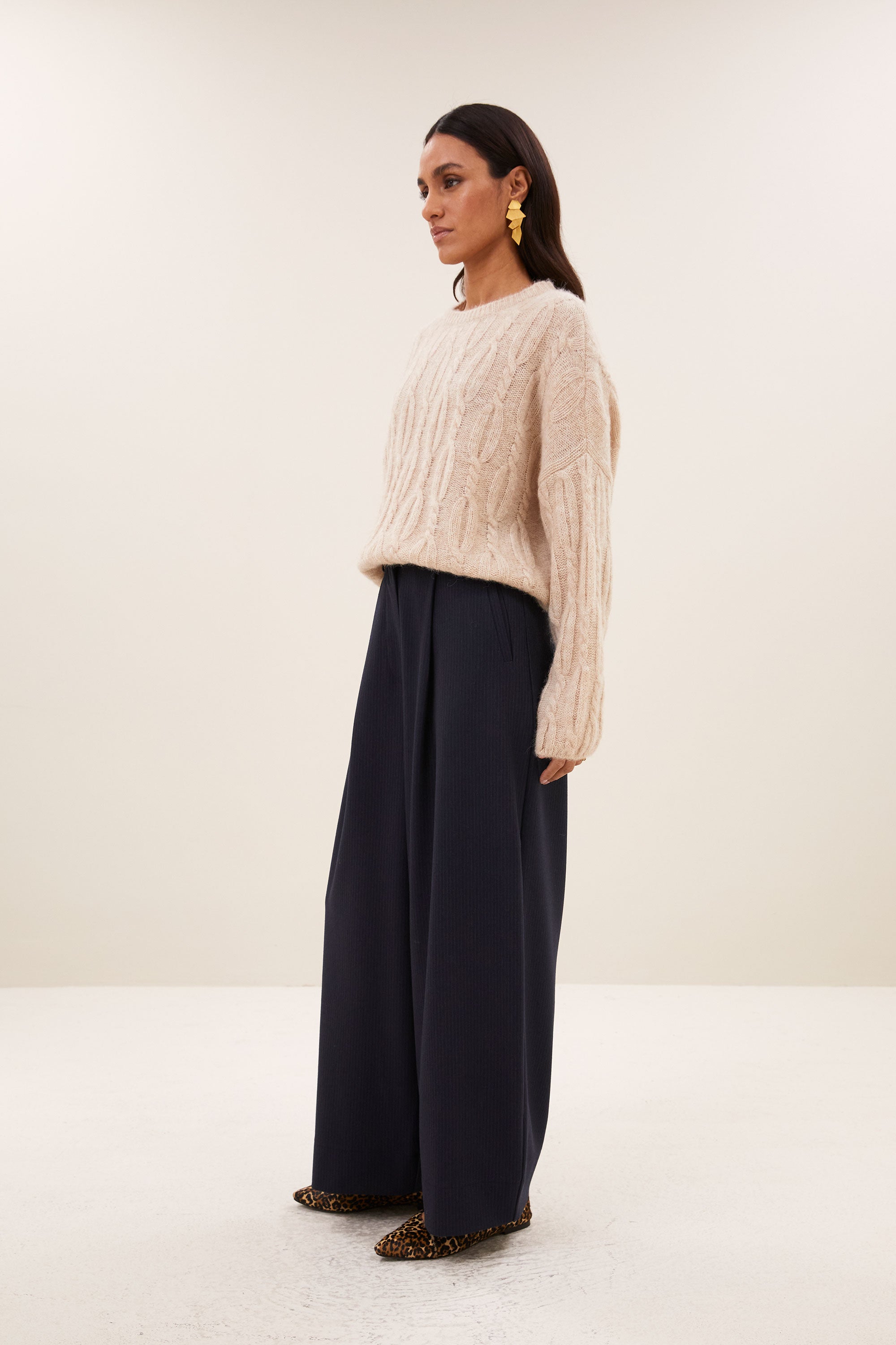 lora pullover | chalk