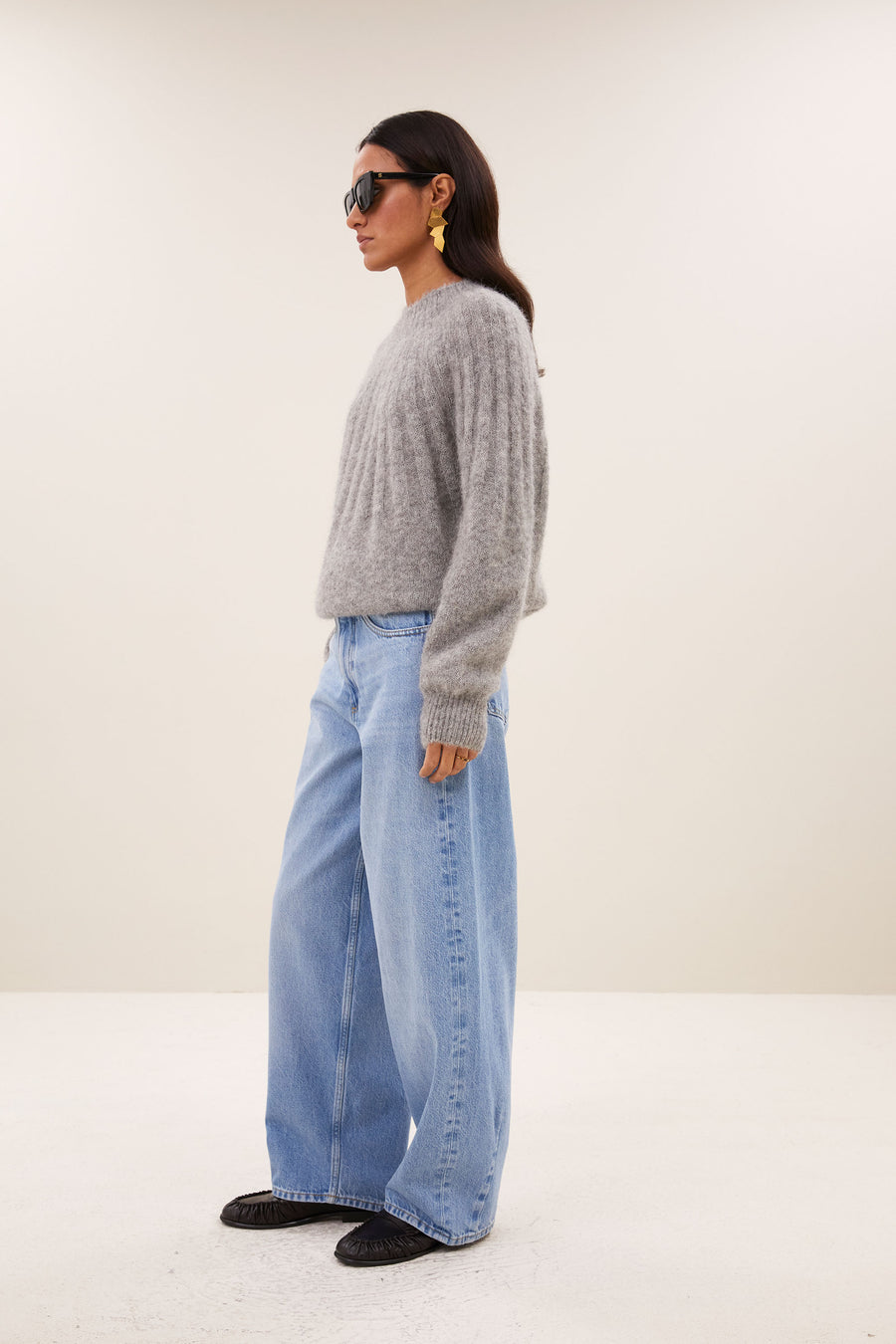 zoe-pullover-grey-melee-alpacamix kwaliteit-all-time classic-ronde halslijn-by-bar-vooraanzicht