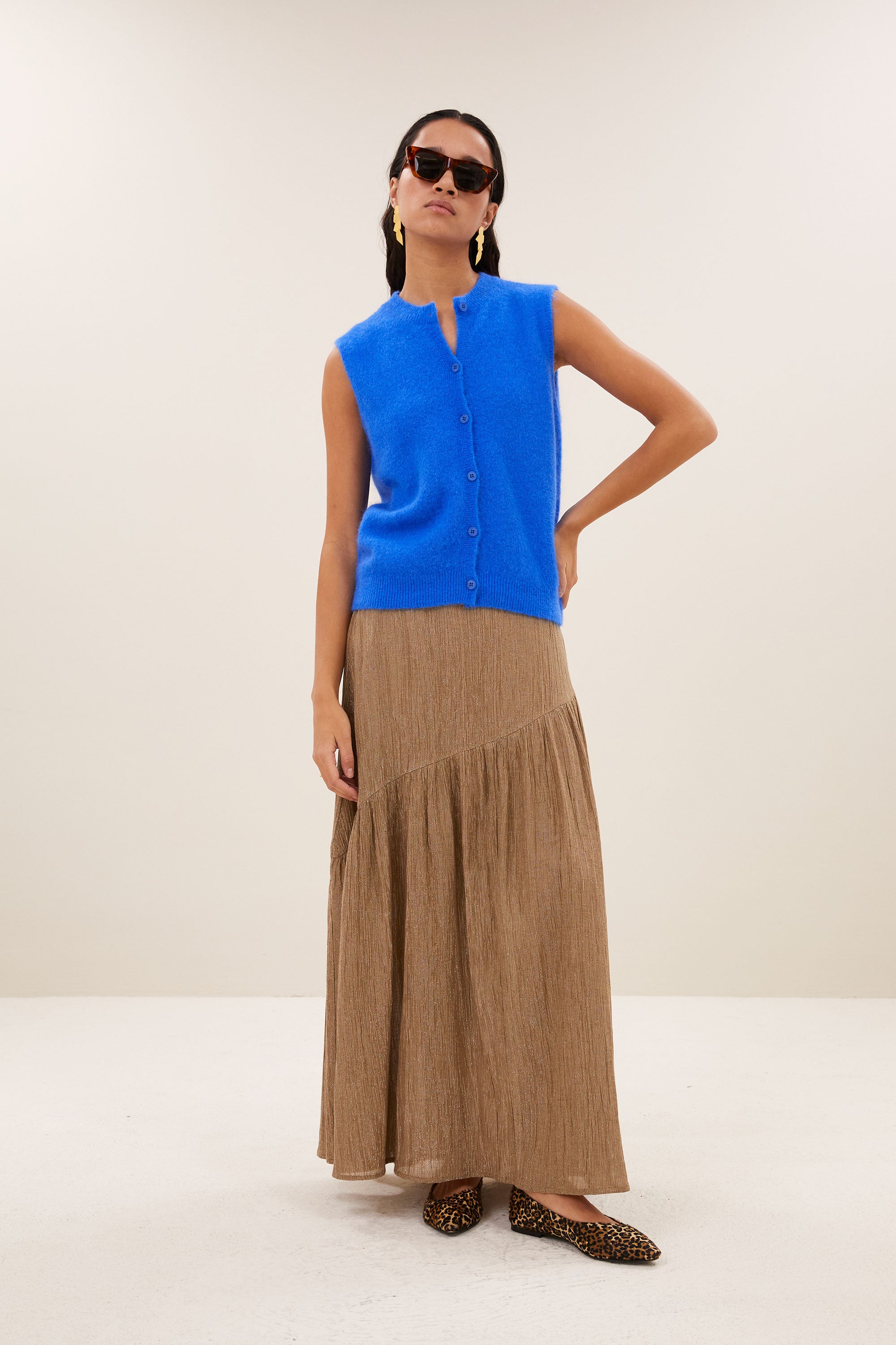 meya-spencer-electric-blue-all-time classic-knoopsluiting-losvallende pasvorm-by-bar-aanvullende-foto