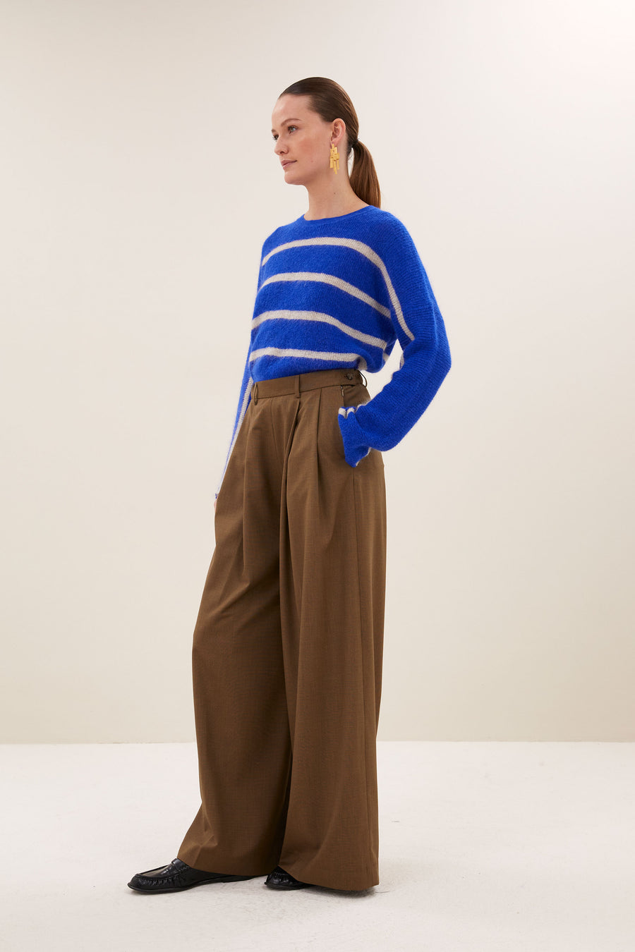 sef-pants-hazel-all-time classic-blinde ritssluiting-losvallende pasvorm-by-bar-zijaanzicht