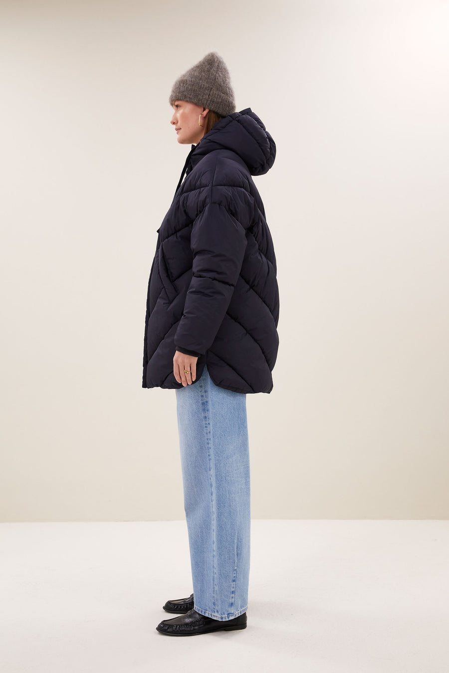 franky-jacket-midnight-all-time classic-gemaakt door weefspecialist-rits- en knoopsluiting-by-bar-vooraanzicht