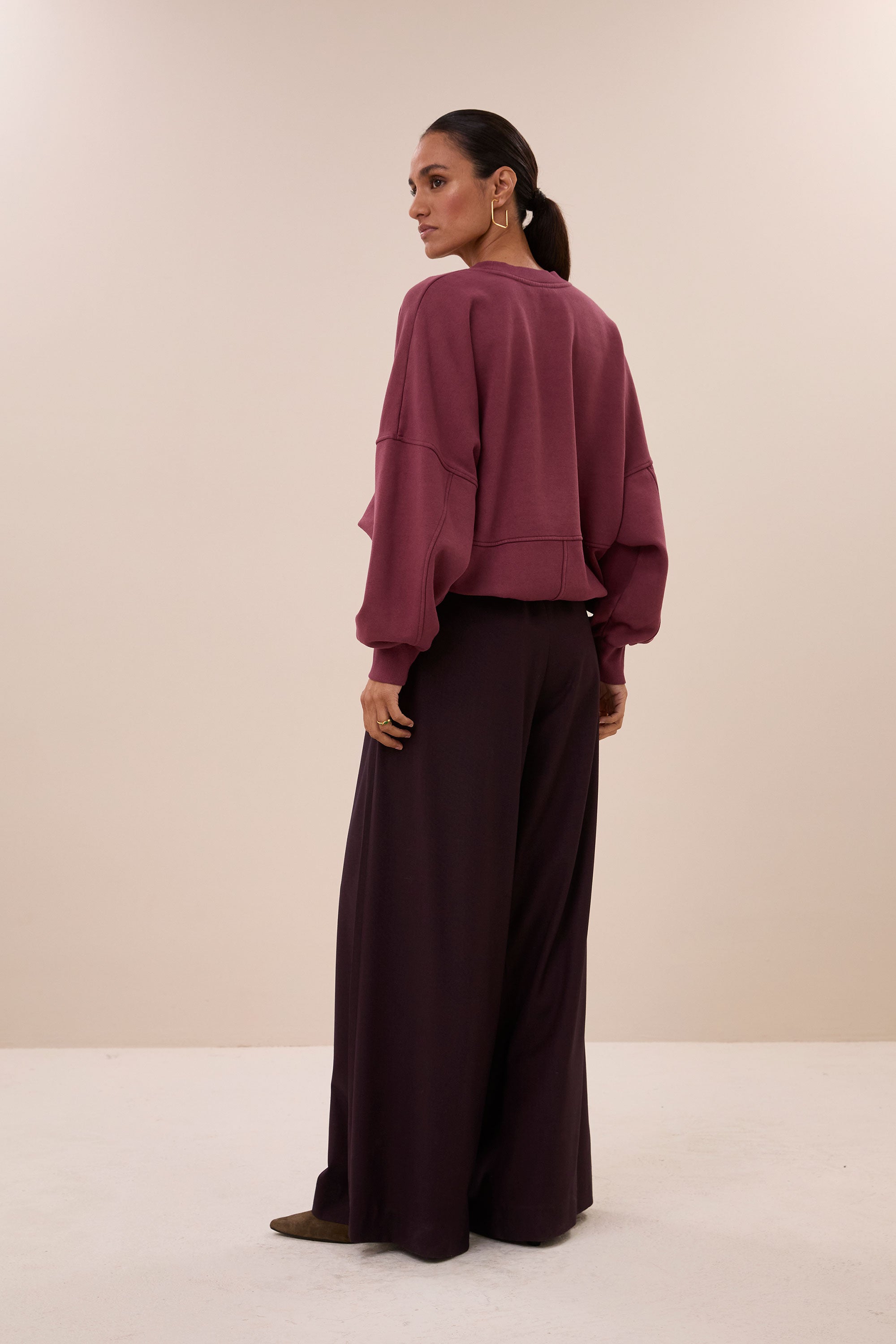 malyn logo sweater | burgundy crush