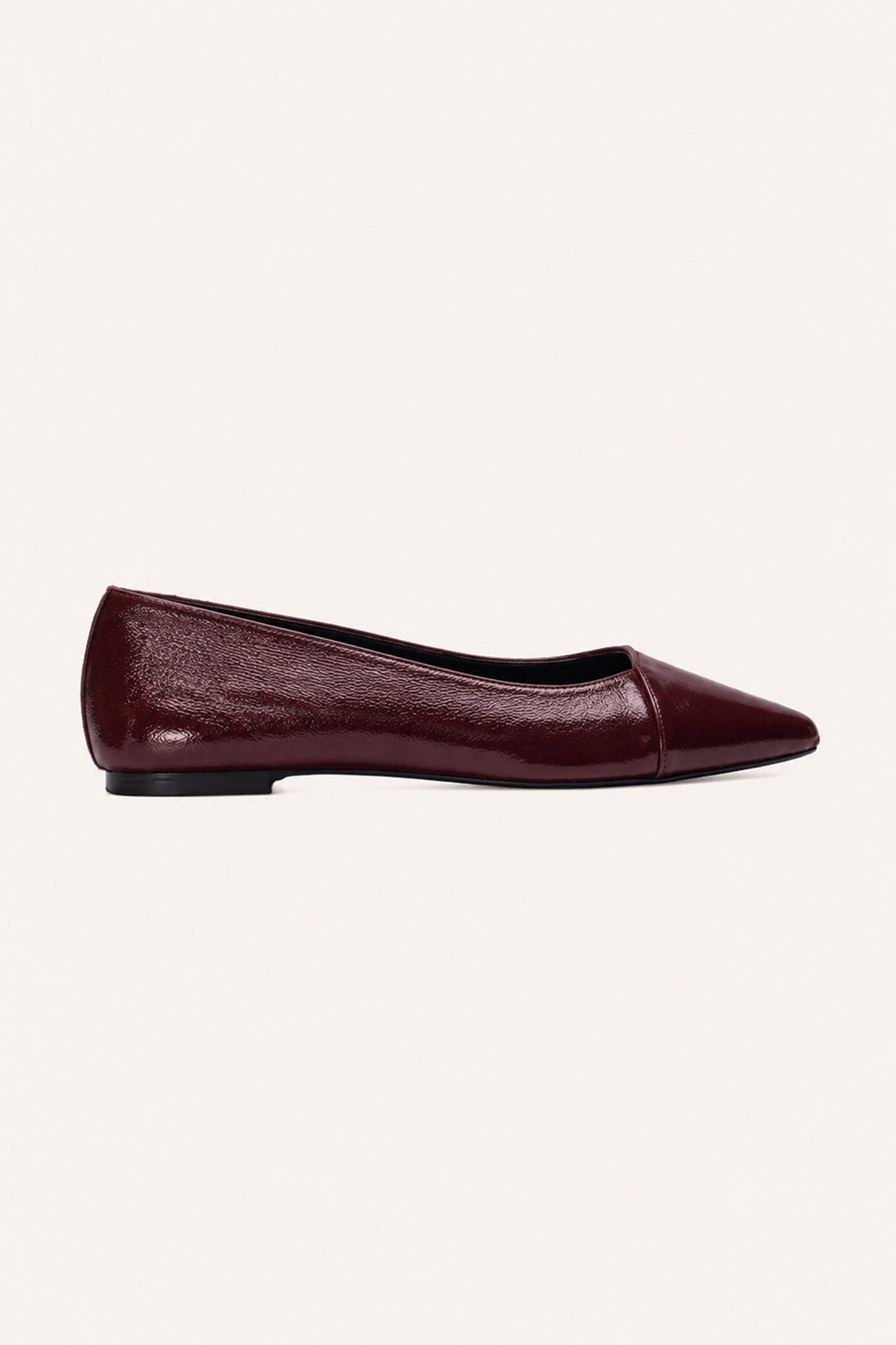 may-foil-ballerina-burgundy-crush-all-time classic-must-have essential-by-bar-sfeerbeeld