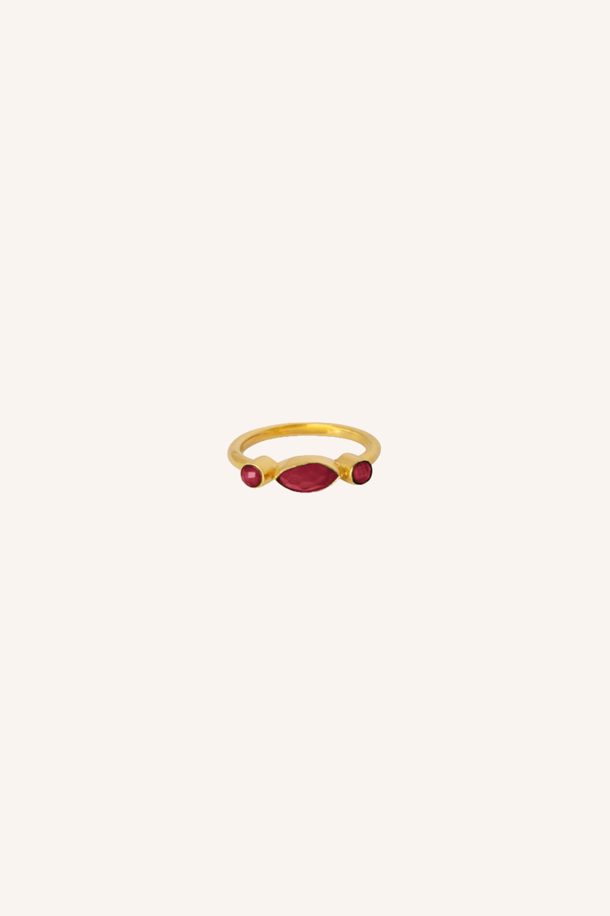amaya-ring-poppy-red-gold plated-all-time classic-by-bar-productfoto