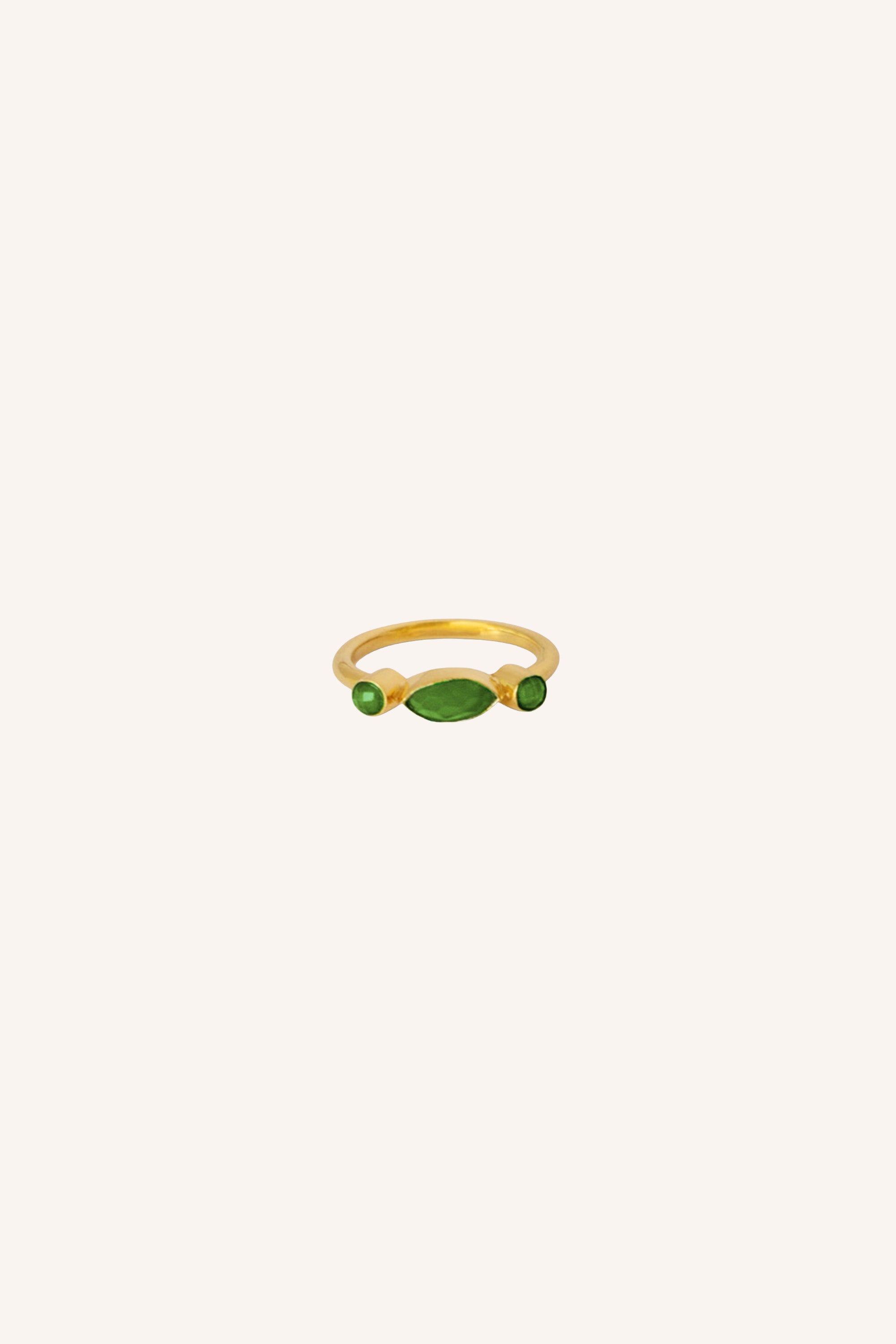 amaya-ring-emerald-green-gold plated-all-time classic-by-bar-productfoto