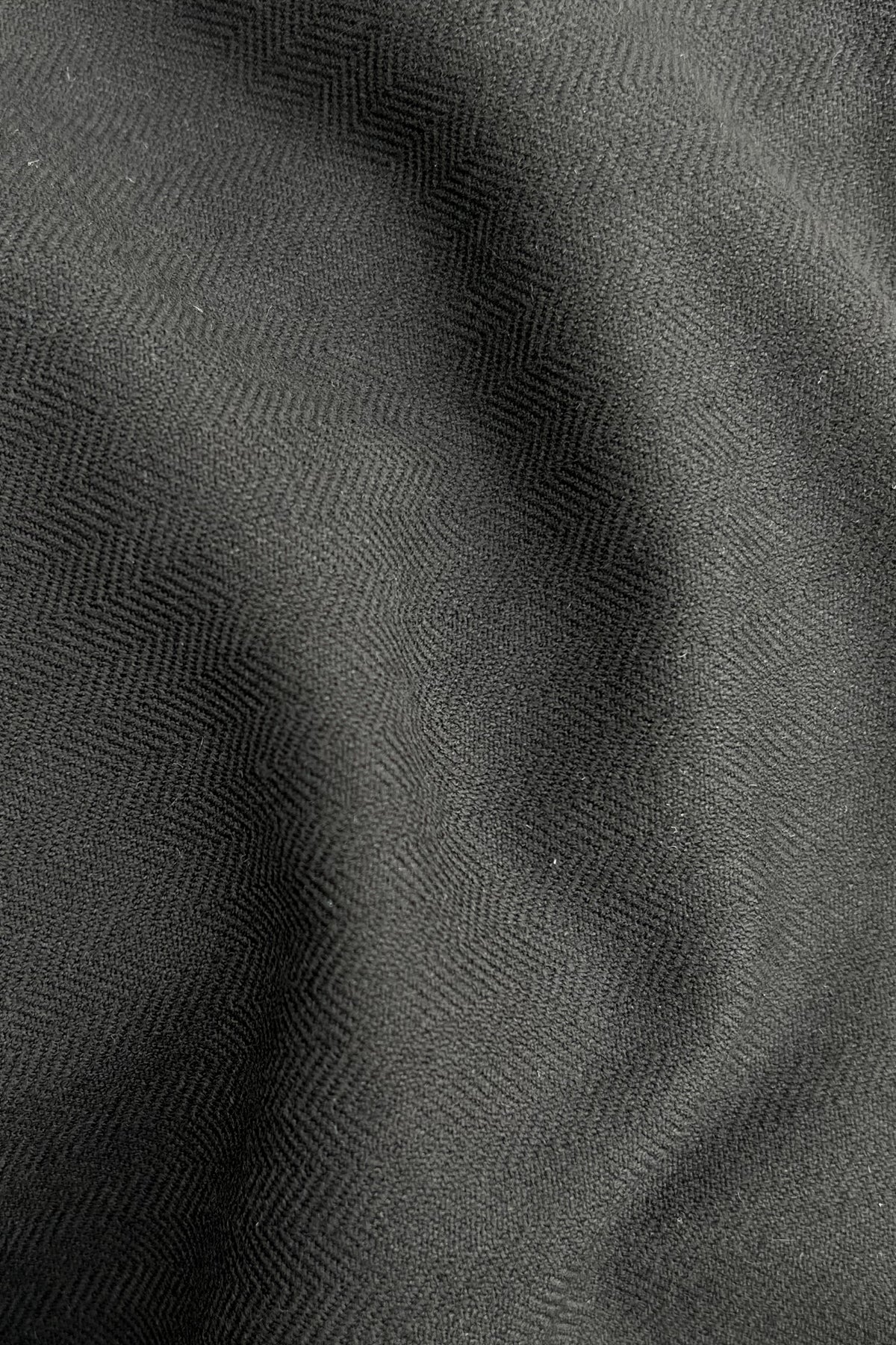 bobi herringbone gilet | black