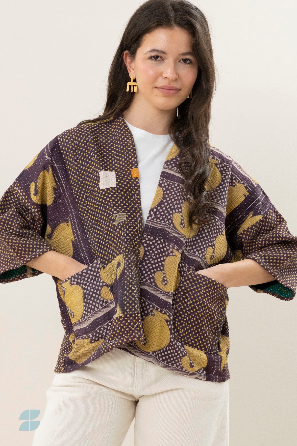 classic-antic-jacket-jetpur-i-elk item is uniek-must-have essential-tijdloze pasvorm-by-bar-sfeerbeeld