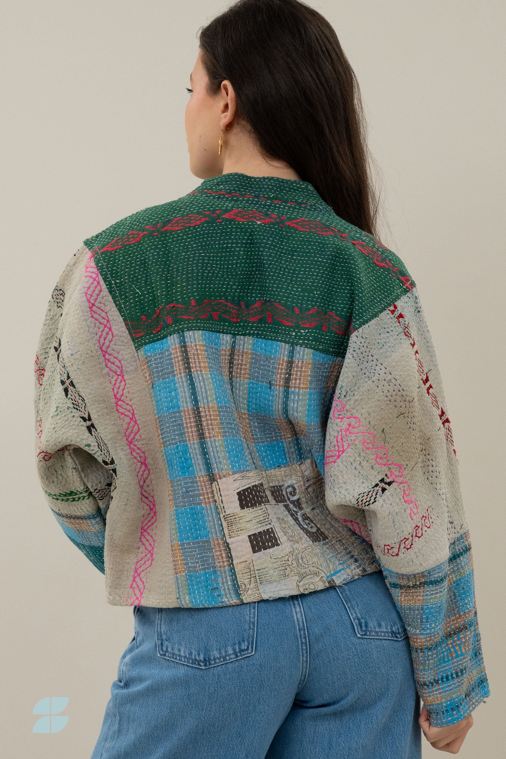blossom-antic-jacket-delhi-f-1-elk item is uniek-must-have essential-draagbaar aan beide zijden-by-bar-vooraanzicht