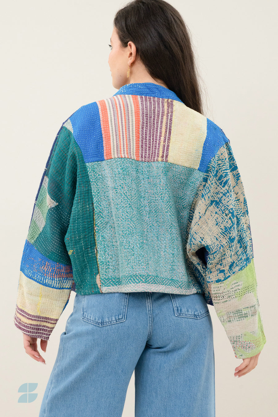 blossom-antic-jacket-ludhiana-g-1-elk item is uniek-must-have essential-draagbaar aan beide zijden-by-bar-vooraanzicht