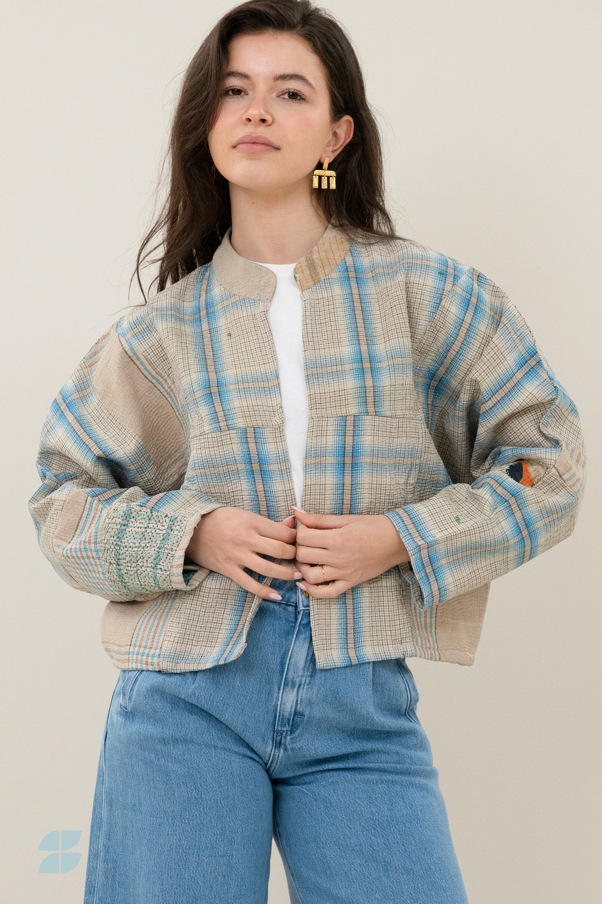 blossom-antic-jacket-nagpur-d-1-elk item is uniek-must-have essential-draagbaar aan beide zijden-by-bar-sfeerbeeld
