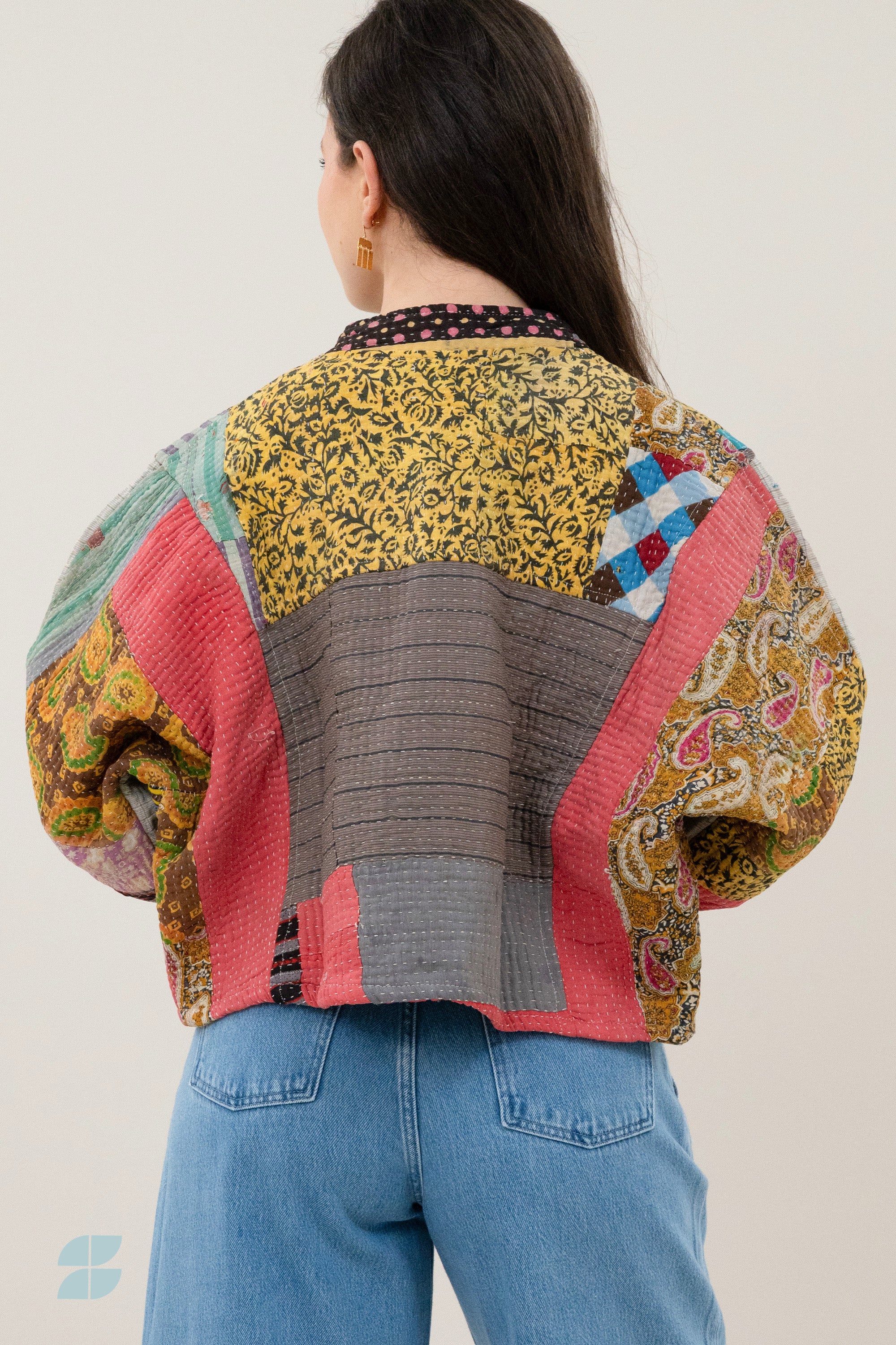 blossom-antic-jacket-nagpur-j-1-elk item is uniek-must-have essential-draagbaar aan beide zijden-by-bar-vooraanzicht