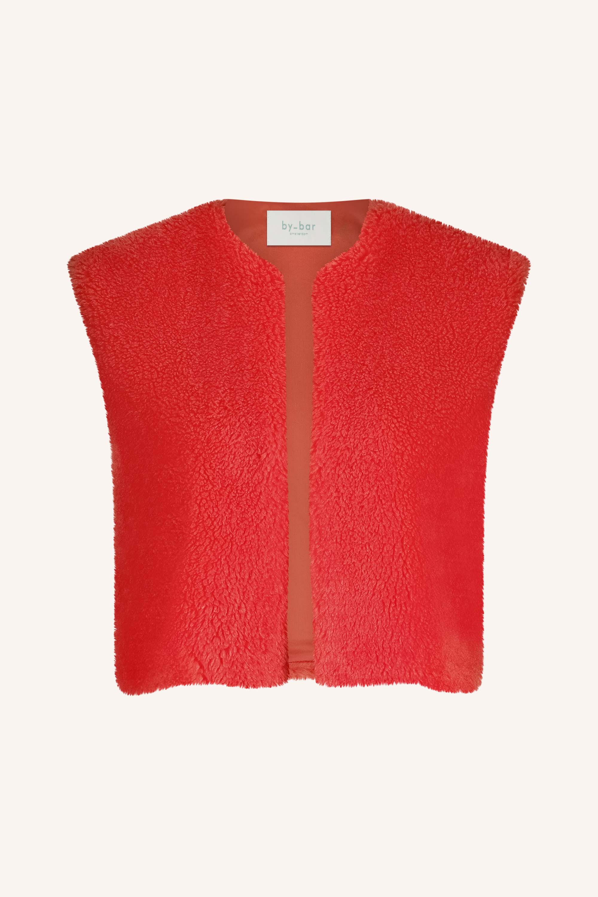 wolly-red-gilet-poppy-red-aansluitende fit-binnenvoering-gerecycled polyester-by-bar-productfoto