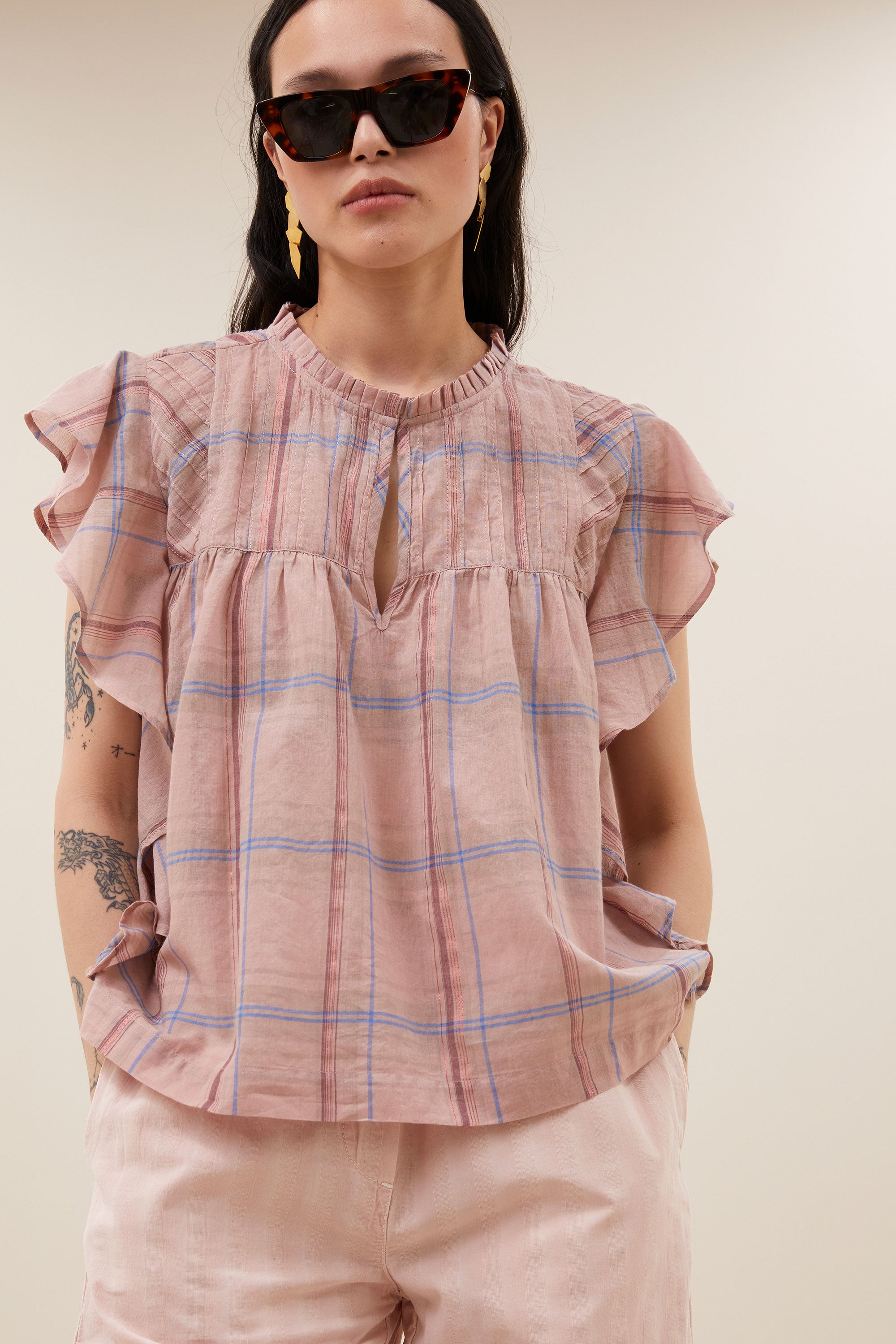 blouse-danee-pink-check-blouse-blush-pink-check-by-bar-achteraanzicht