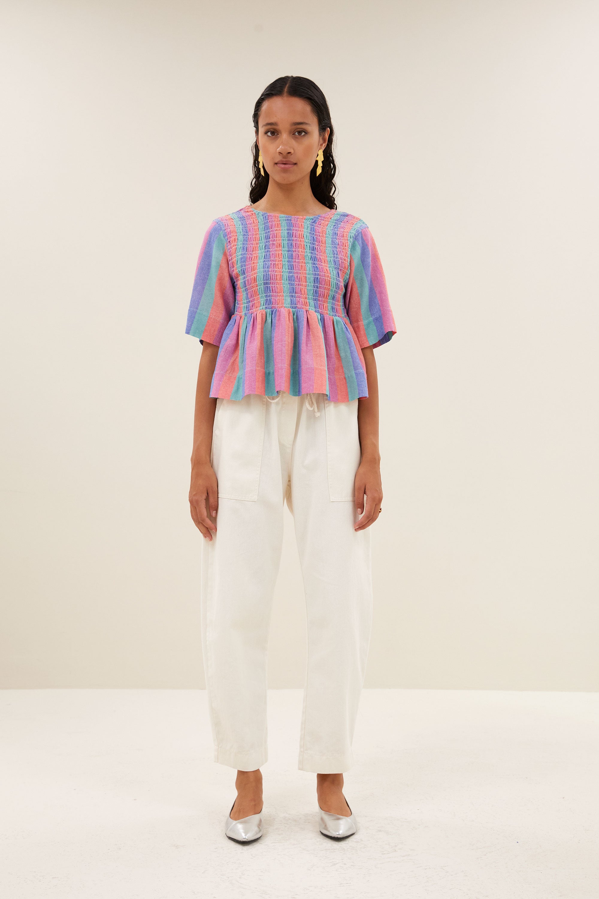 runa-rainbow-top-rainbow-stripe-biologisch katoen-ronde halslijn-draagbaar als set-by-bar-detail