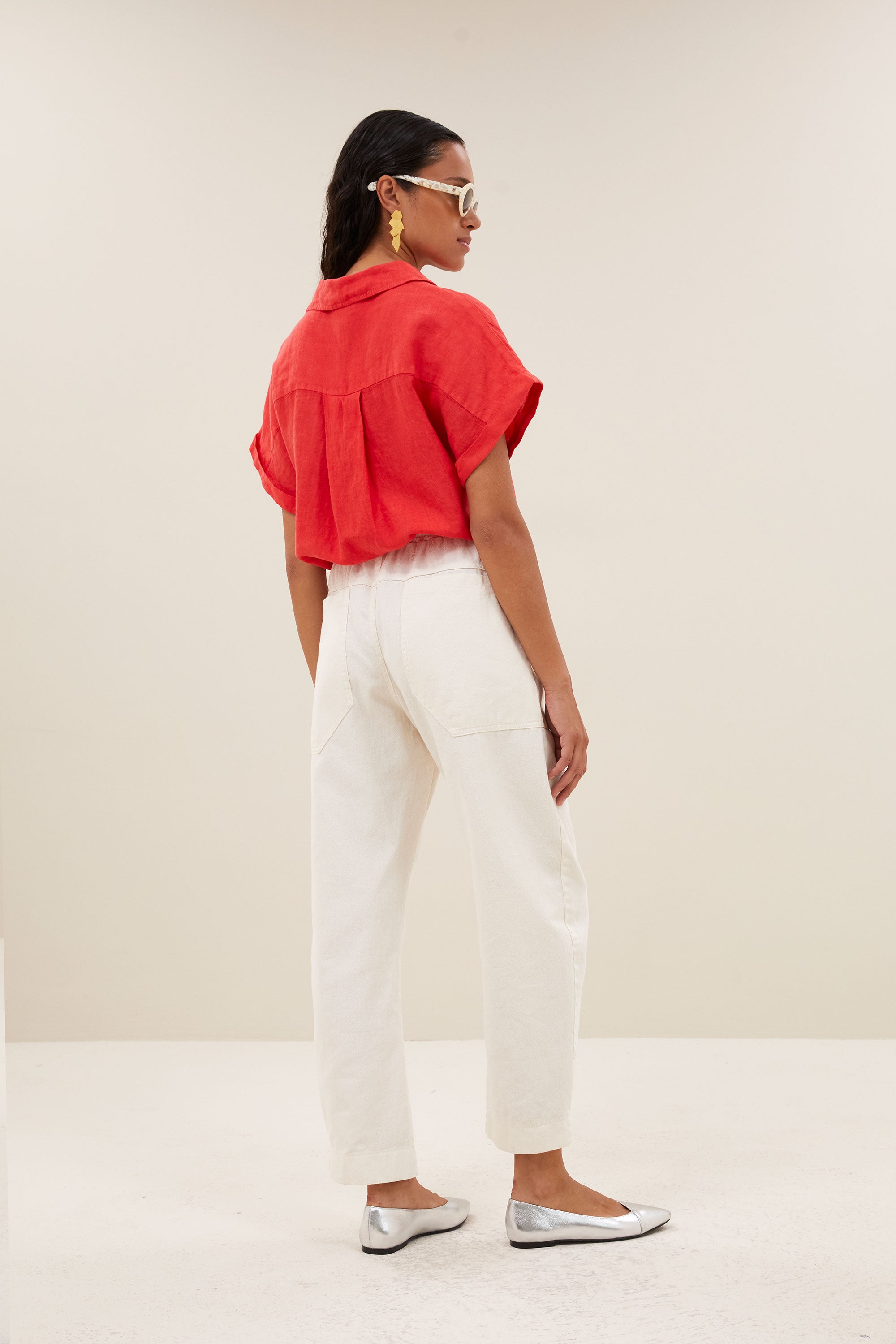 rose linen blouse | lipstick