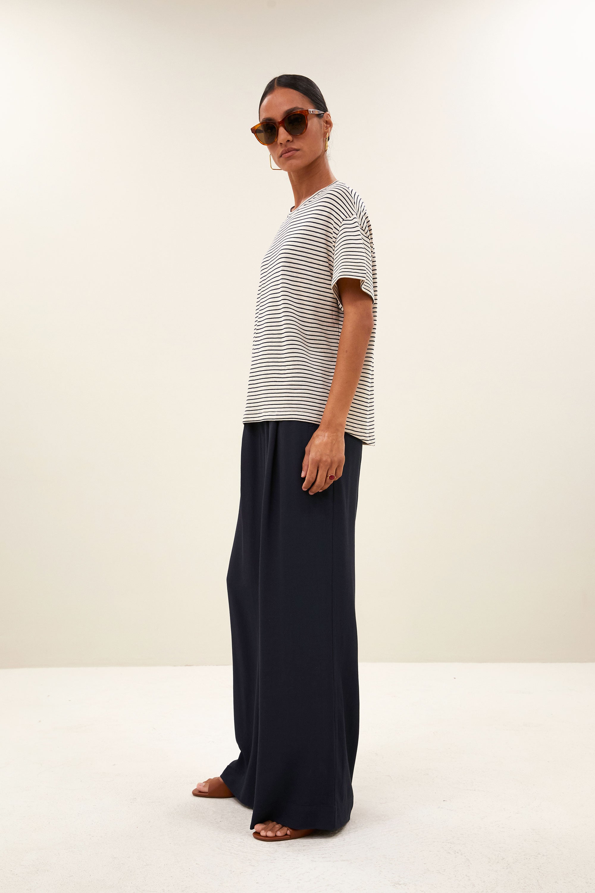 top-mace-small-stripe-top-admiral-blue-stripe-by-bar-vooraanzicht