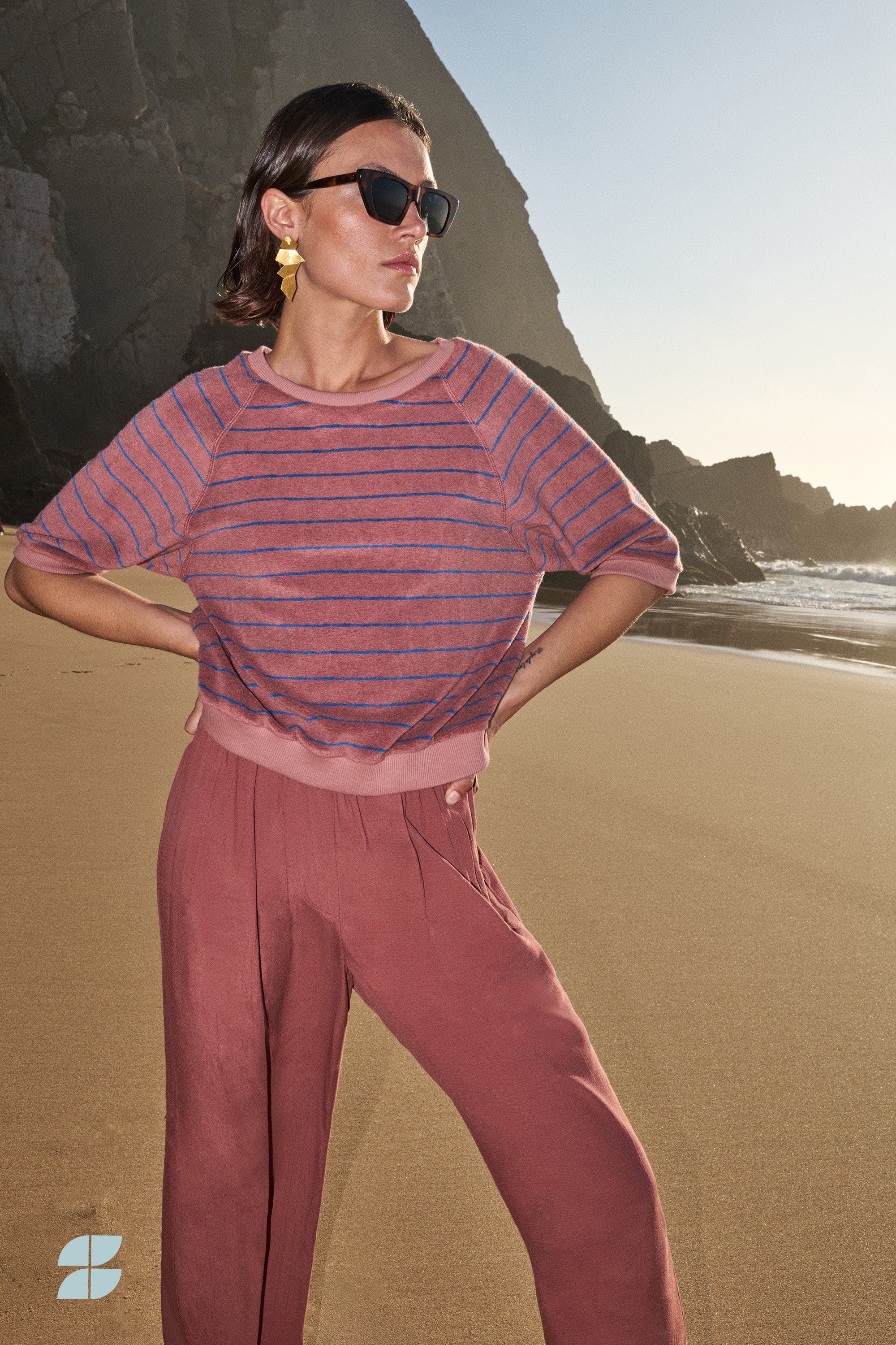 top-neva-slub-stripe-top-withered-rose-stripe-by-bar-sfeerbeeld
