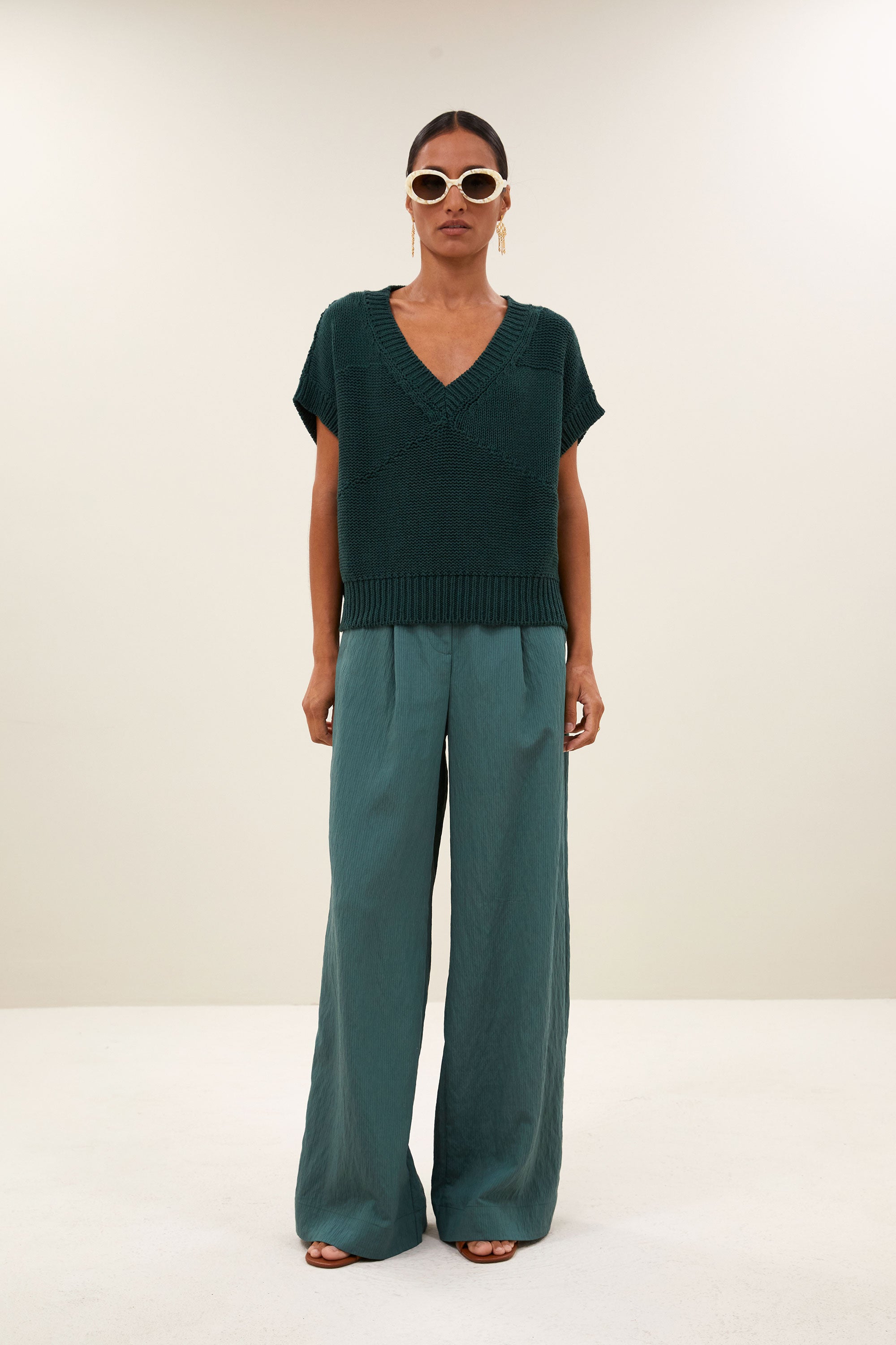 blouse-ally-blouse-off-white-by-bar-detail