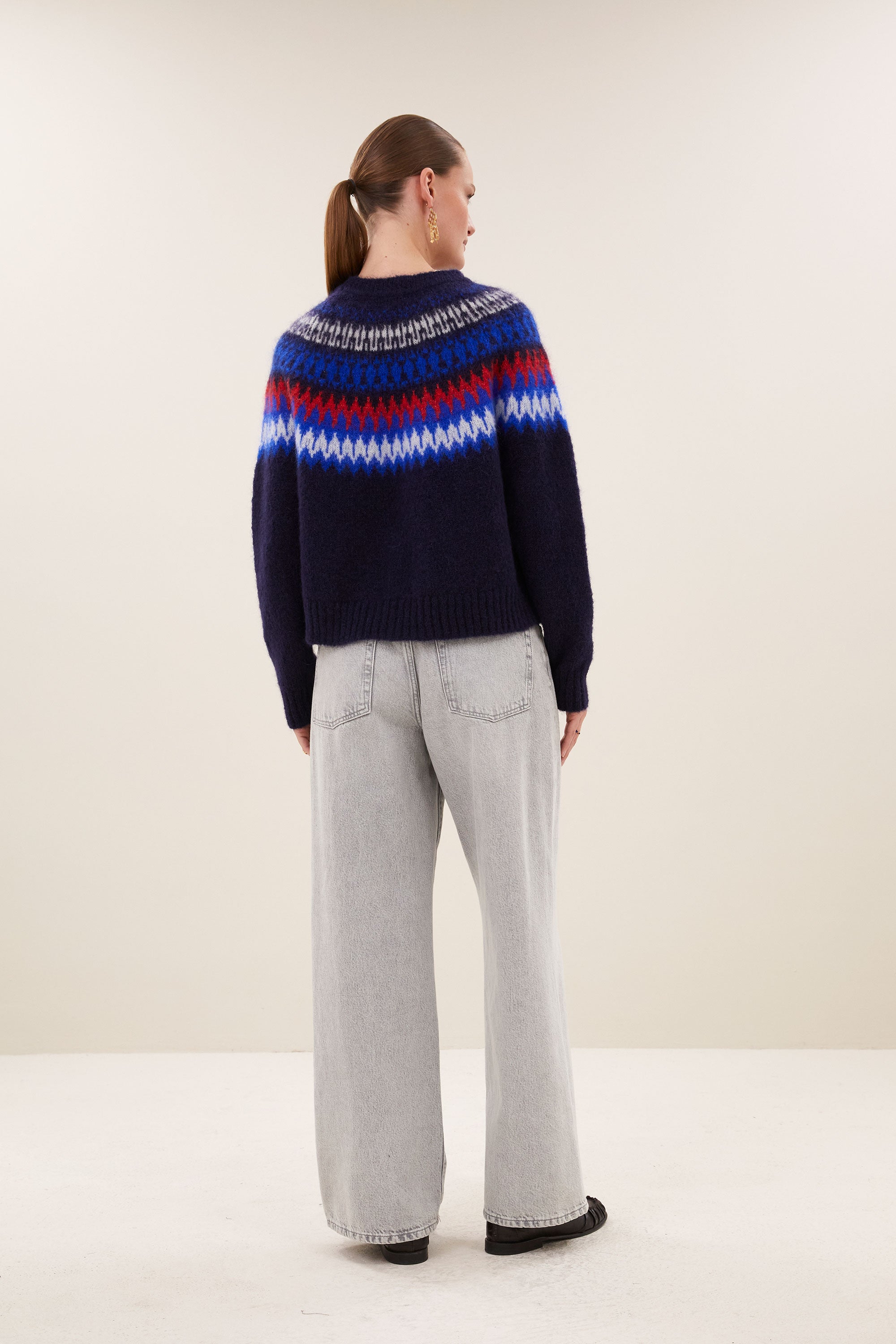 lilo-jeans-light-grey-denim-normale taille-losvallende pasvorm-must-have essential-by-bar-achteraanzicht