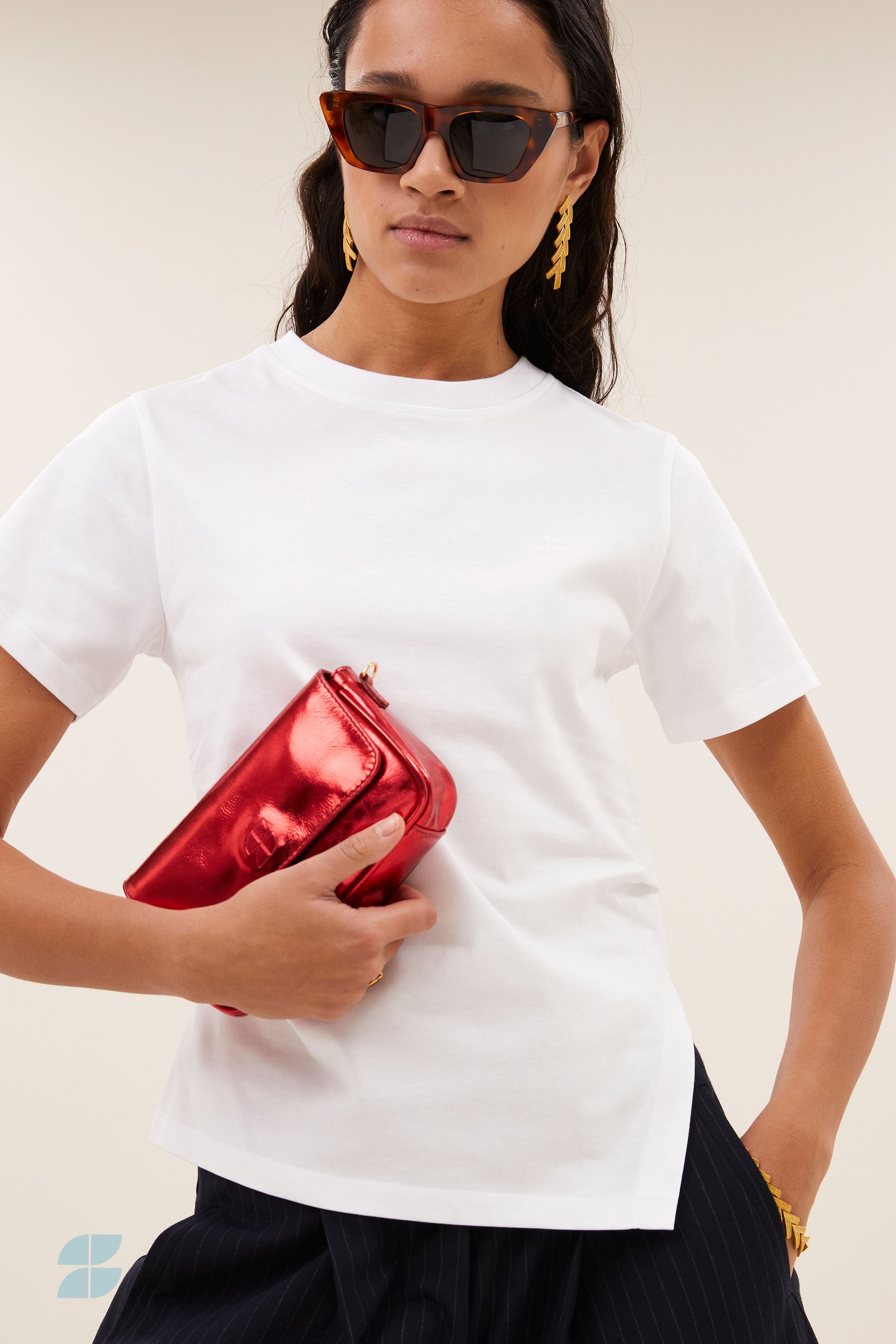freja-shirt-white-all-time classic-aansluitende fit-biologisch katoen-by-bar-vooraanzicht