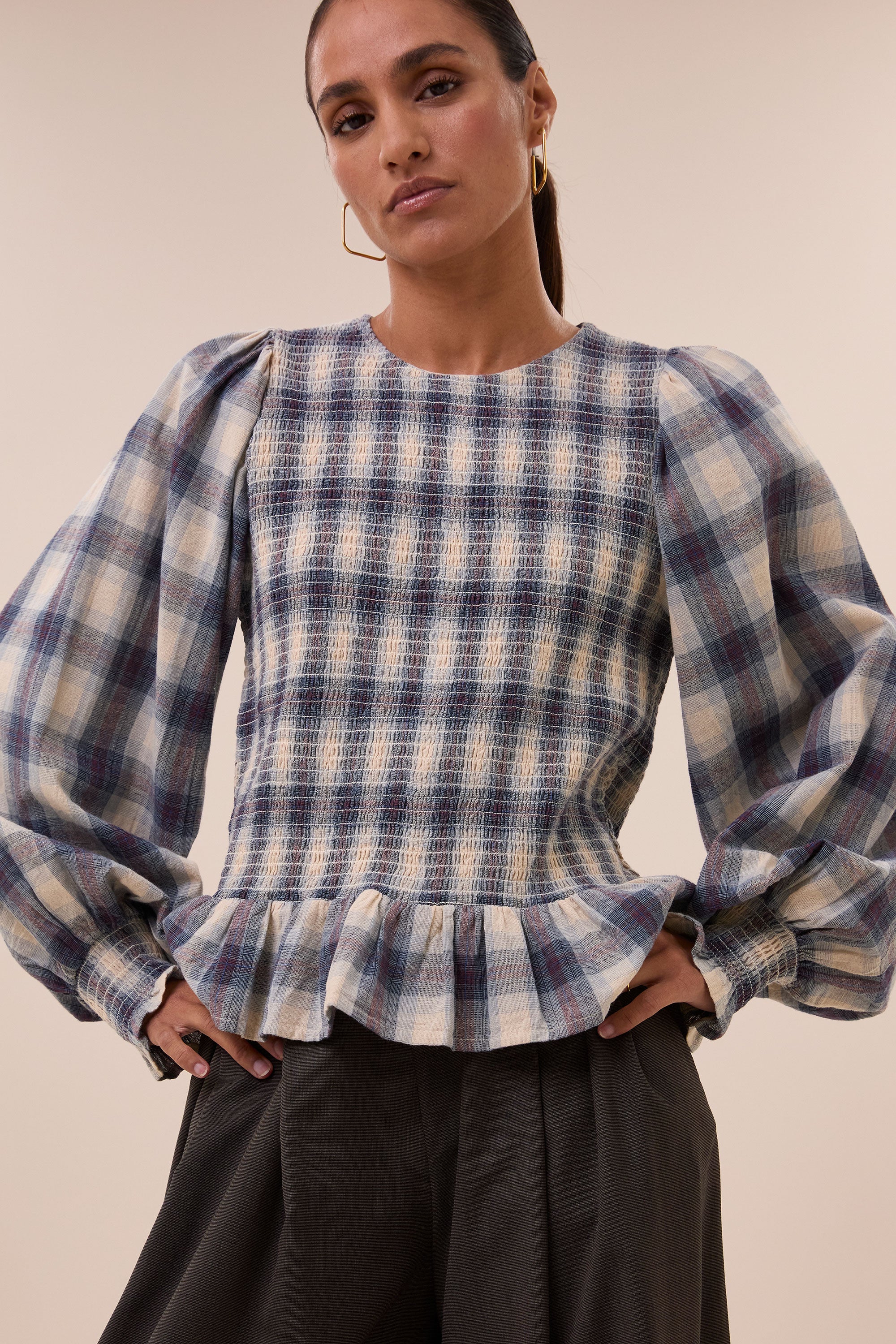 yena-tokyo-check-blouse-tokyo-check-all-time classic-casual fit-elastisch smok detail-by-bar-detail