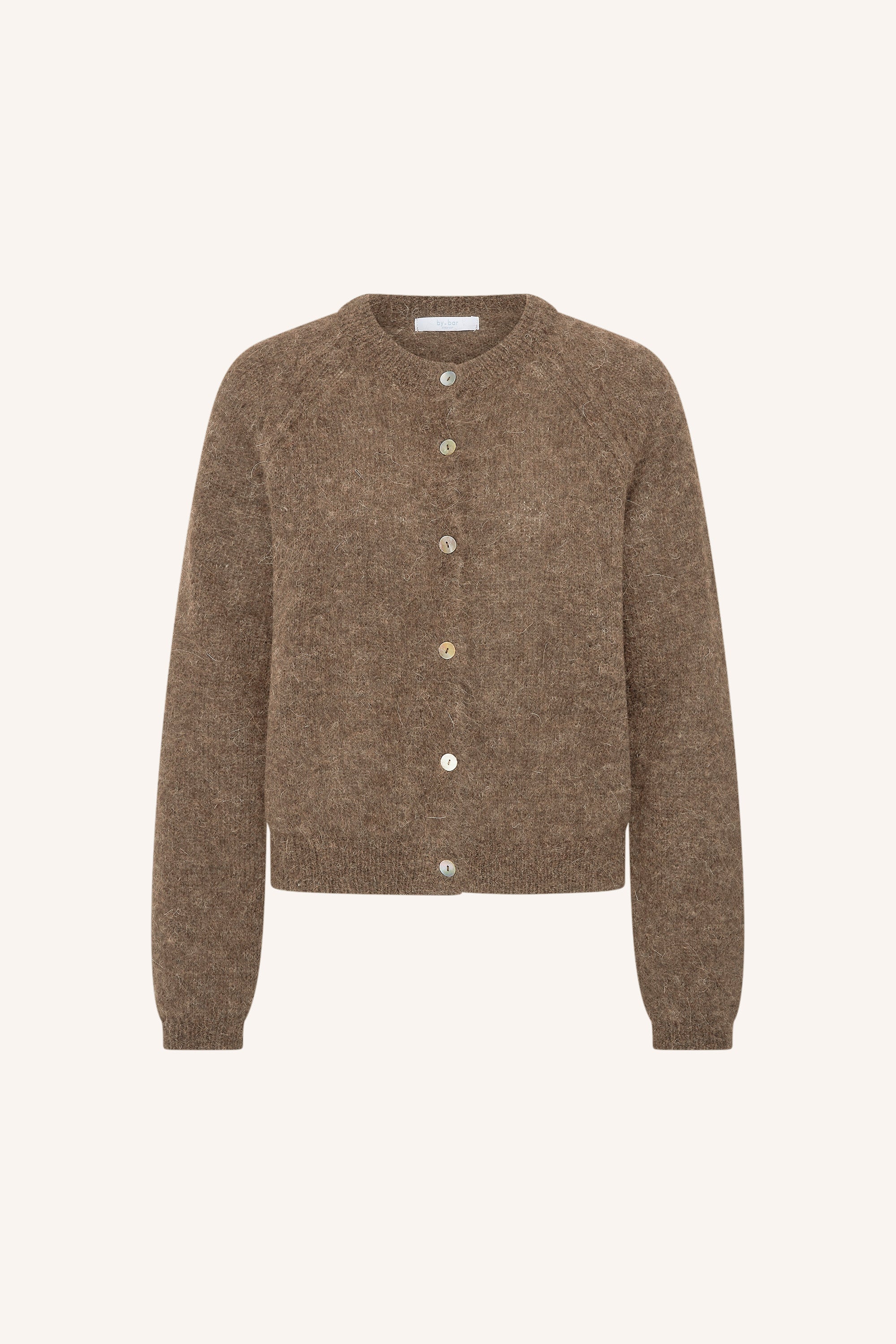falon-cardigan-biscuit-melee-alpacamix kwaliteit-knoopsluiting-ronde halslijn-by-bar-productfoto