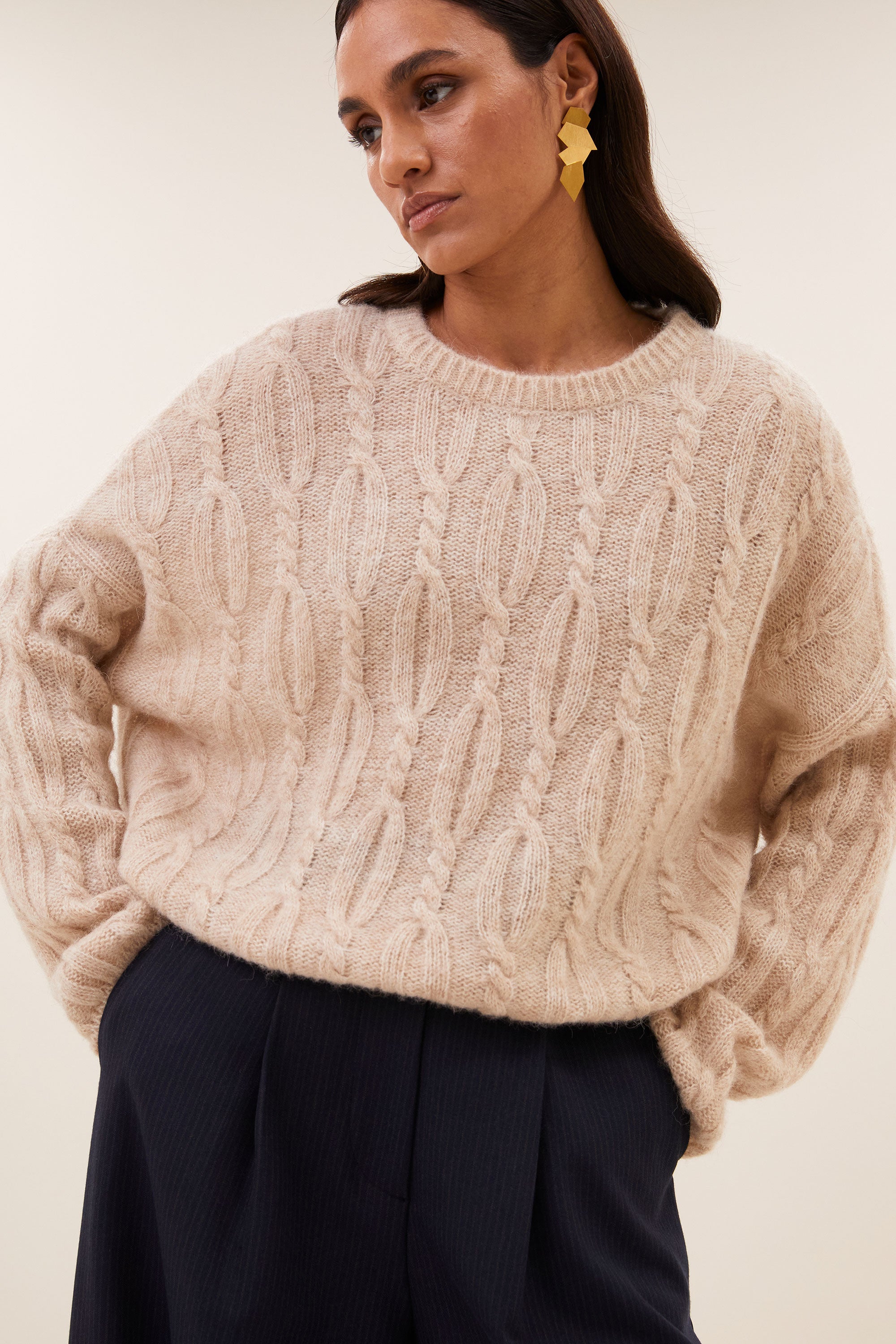 lora pullover | chalk