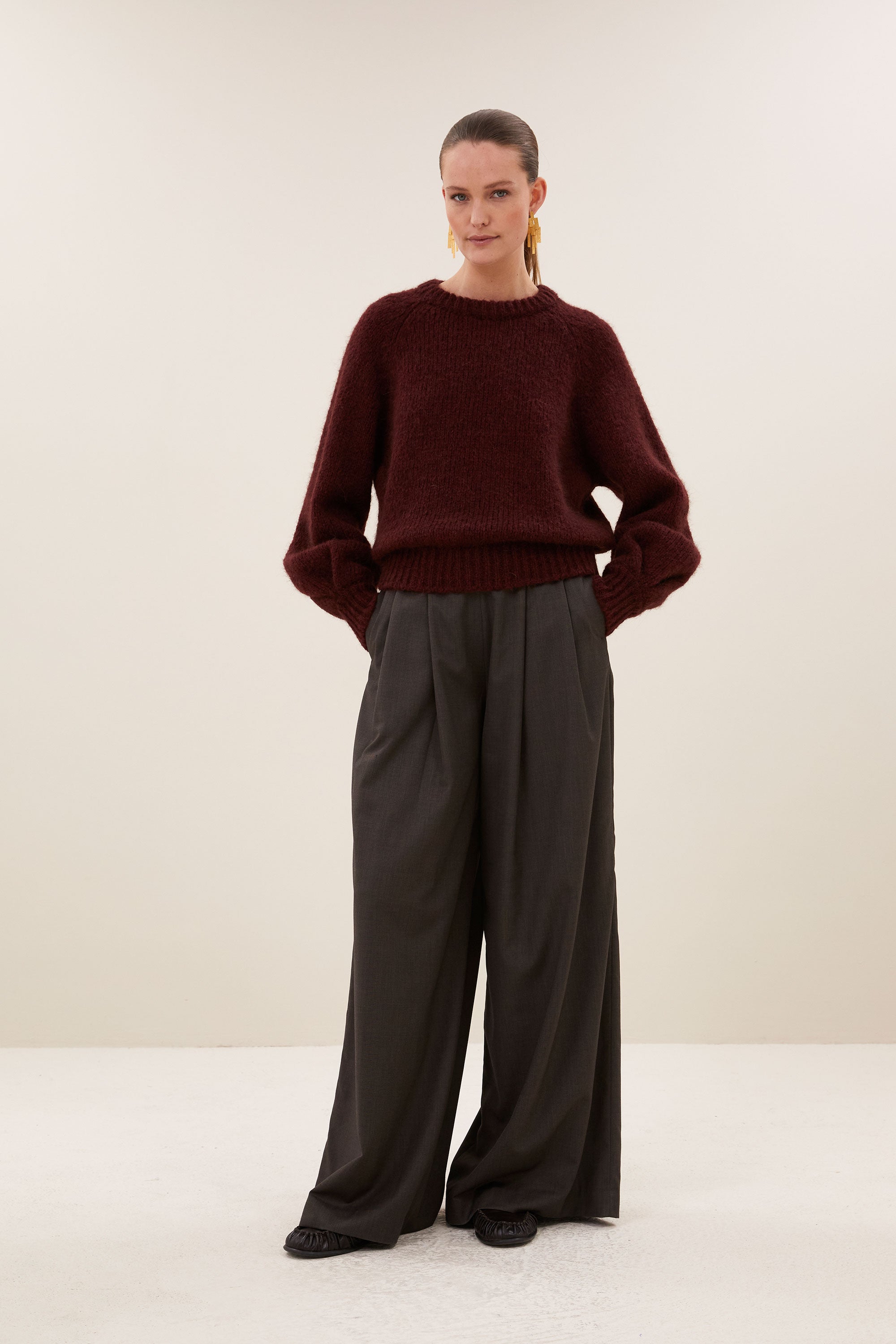sef-pants-dark-brown-all-time classic-blinde ritssluiting-losvallende pasvorm-by-bar-vooraanzicht