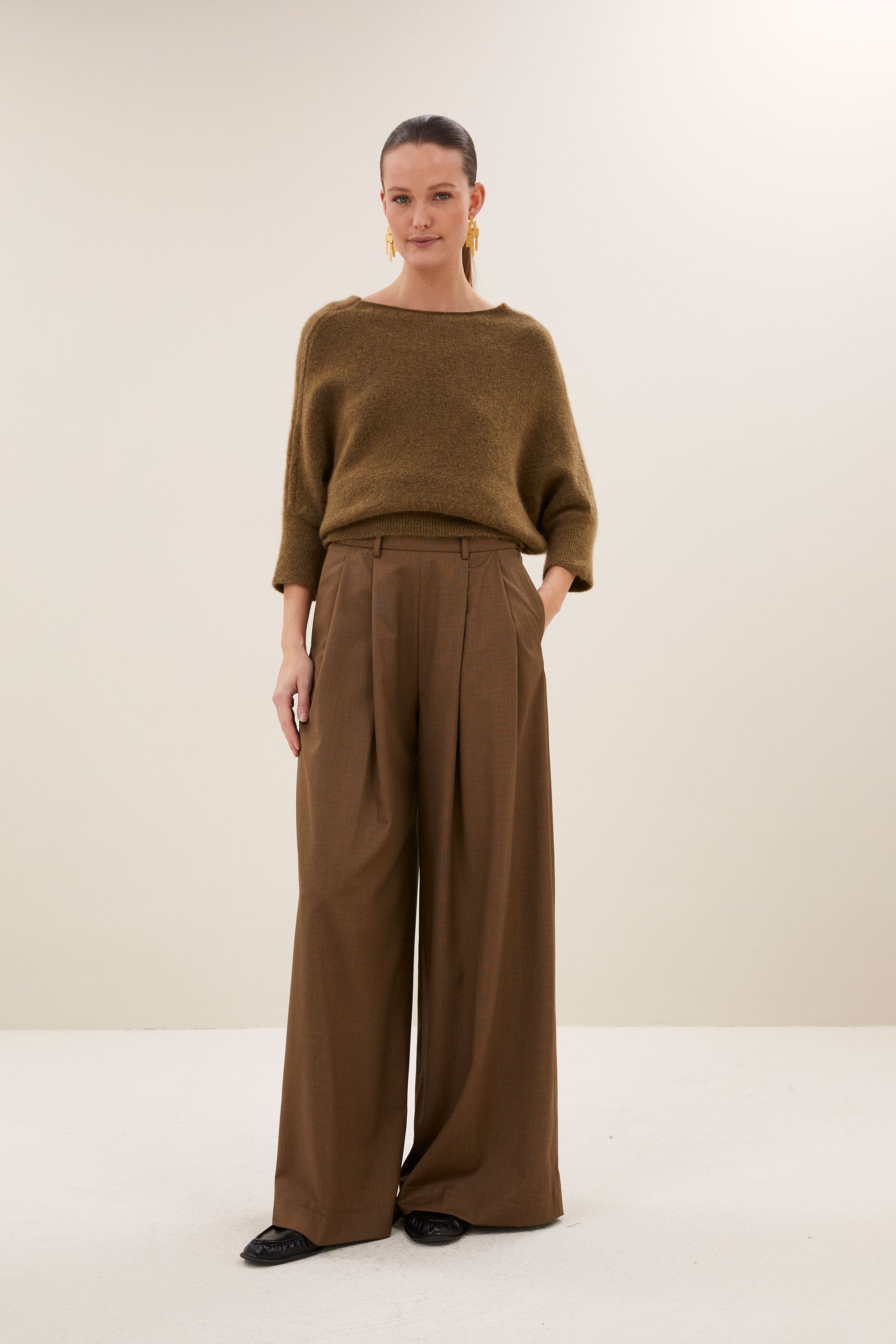 sef-pants-hazel-all-time classic-blinde ritssluiting-losvallende pasvorm-by-bar-vooraanzicht